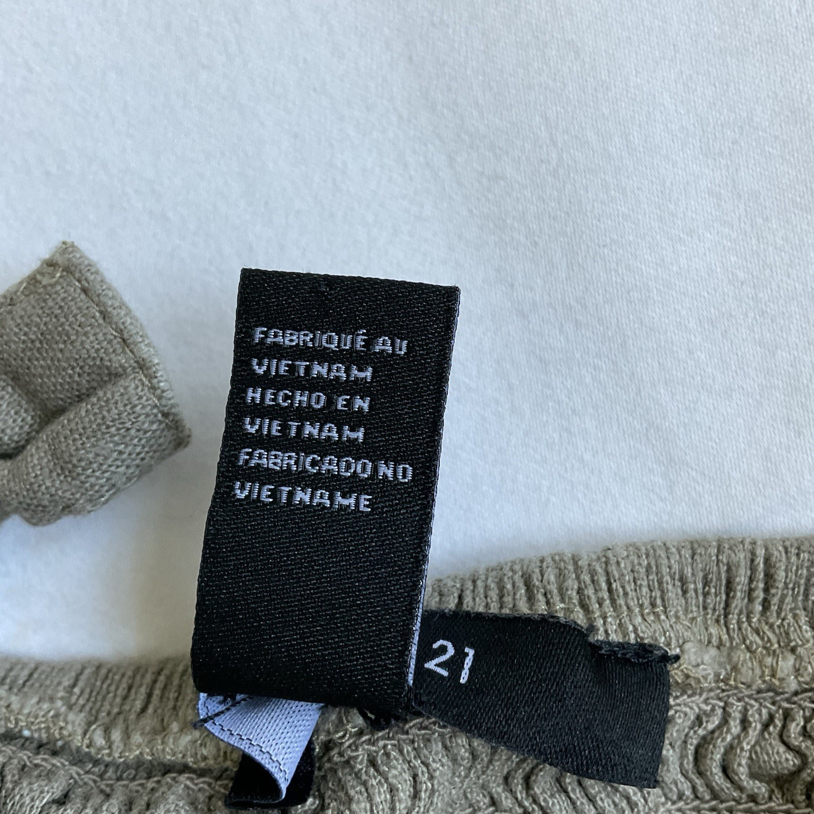 Forever 21 Women’s Linen Blend Olive Green Button Up Crop Top Adjustable Strap L