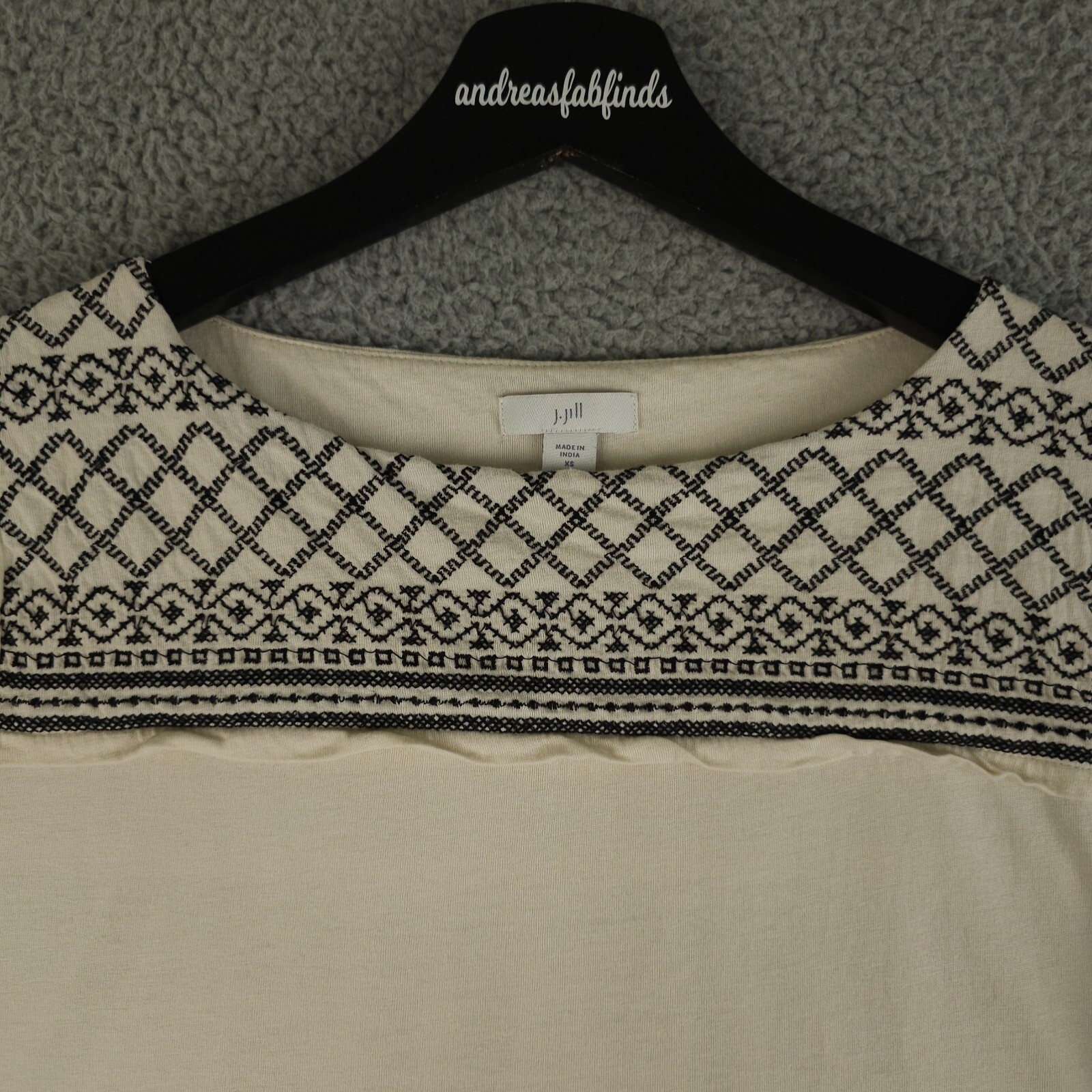 J Jill Shirt Women XS Cream Black Embroidered Bell Sleeve Pleated Tunic Top Boho