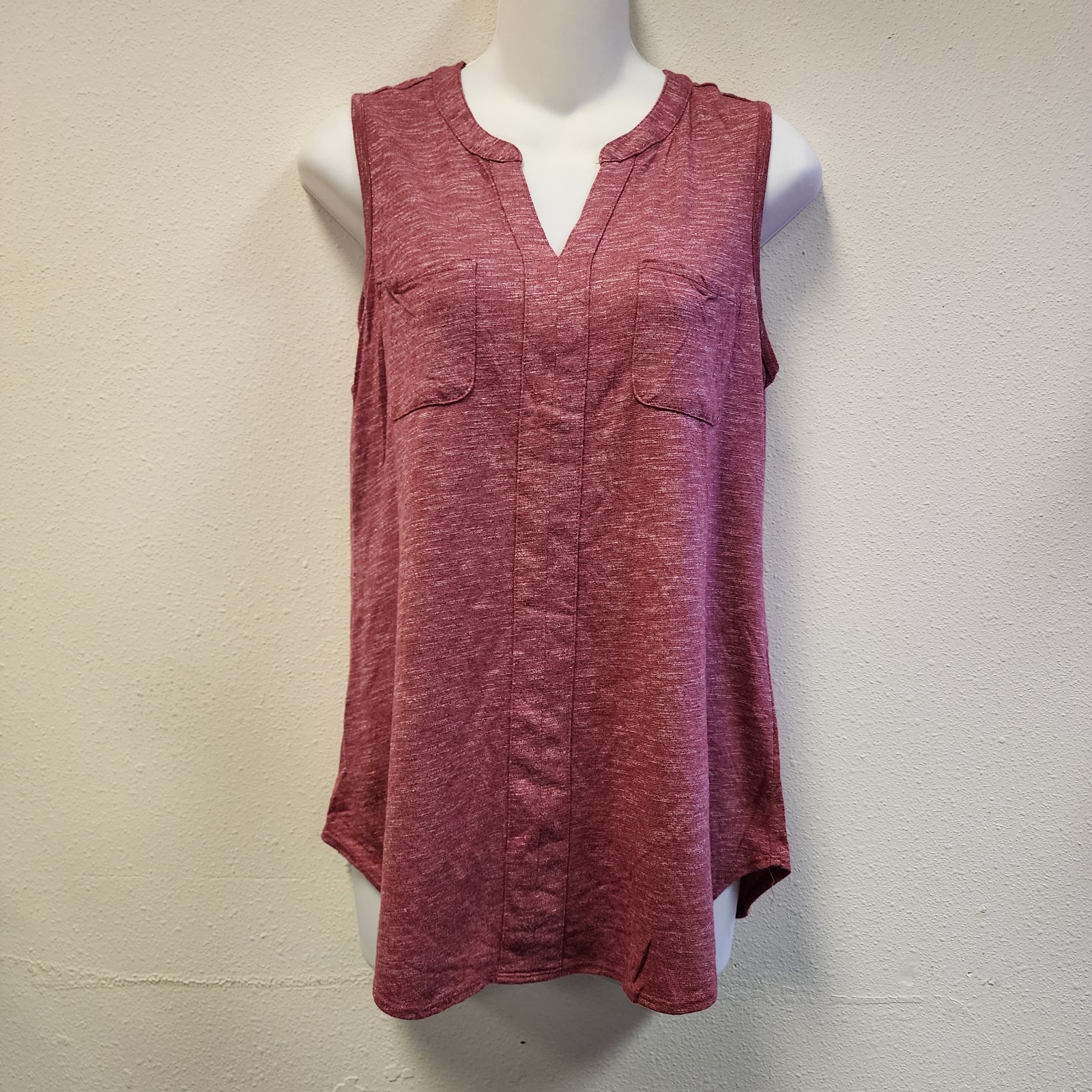 Sonoma Loose Fit Sleeveless Top M Heather Red Vneck Minimalist Preppy Soft