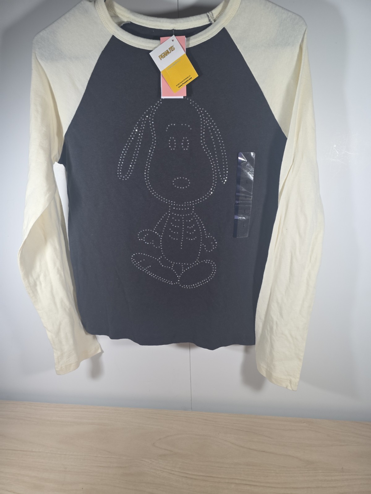 Peanuts/ Snoopy Womens Black Long Sleeve T-Shirt Size Large