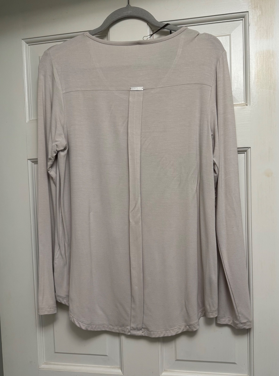 Chestnut Bay L/S Tee Equestrian Jumper, Medium, versatile cream color