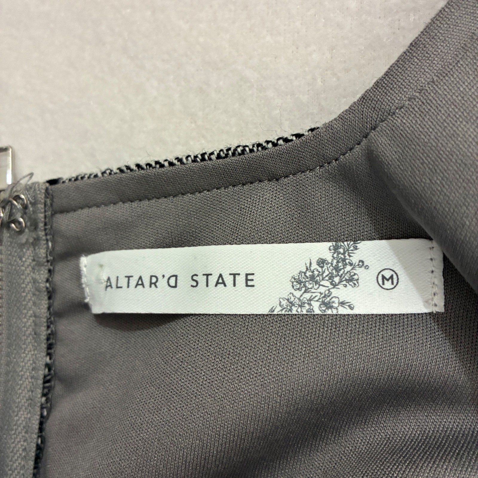 Altar’d State Women’s Medium Gray Tweed Corset Crop Top Bow Detail Sleeveless