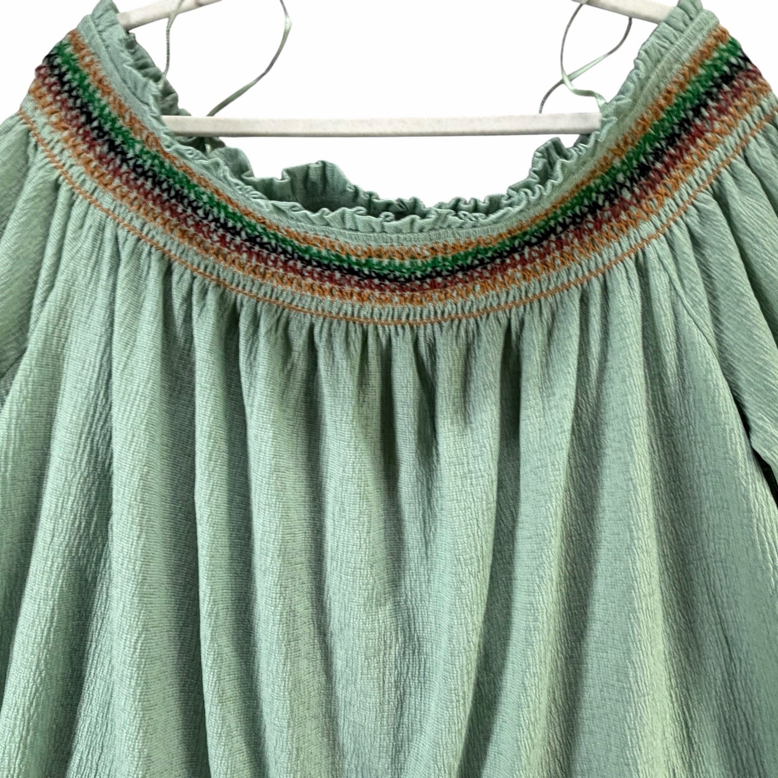 Flower & Feather Off Shoulder Top Women 3XL Light Green Embroidered Peasant Boho