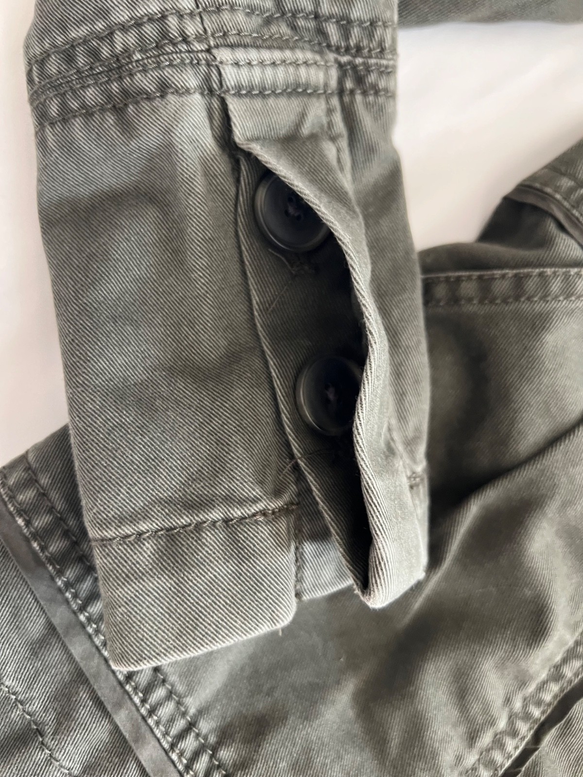 Ann Taylor Army Green Fitted Jacket/Top Button Down Long Sleeve Pockets XS