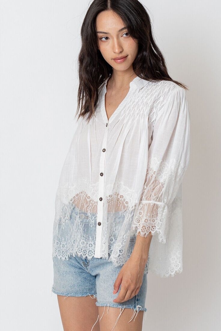 En Creme Women’s Lace Detail V-Neck Button Front Blouse in White
