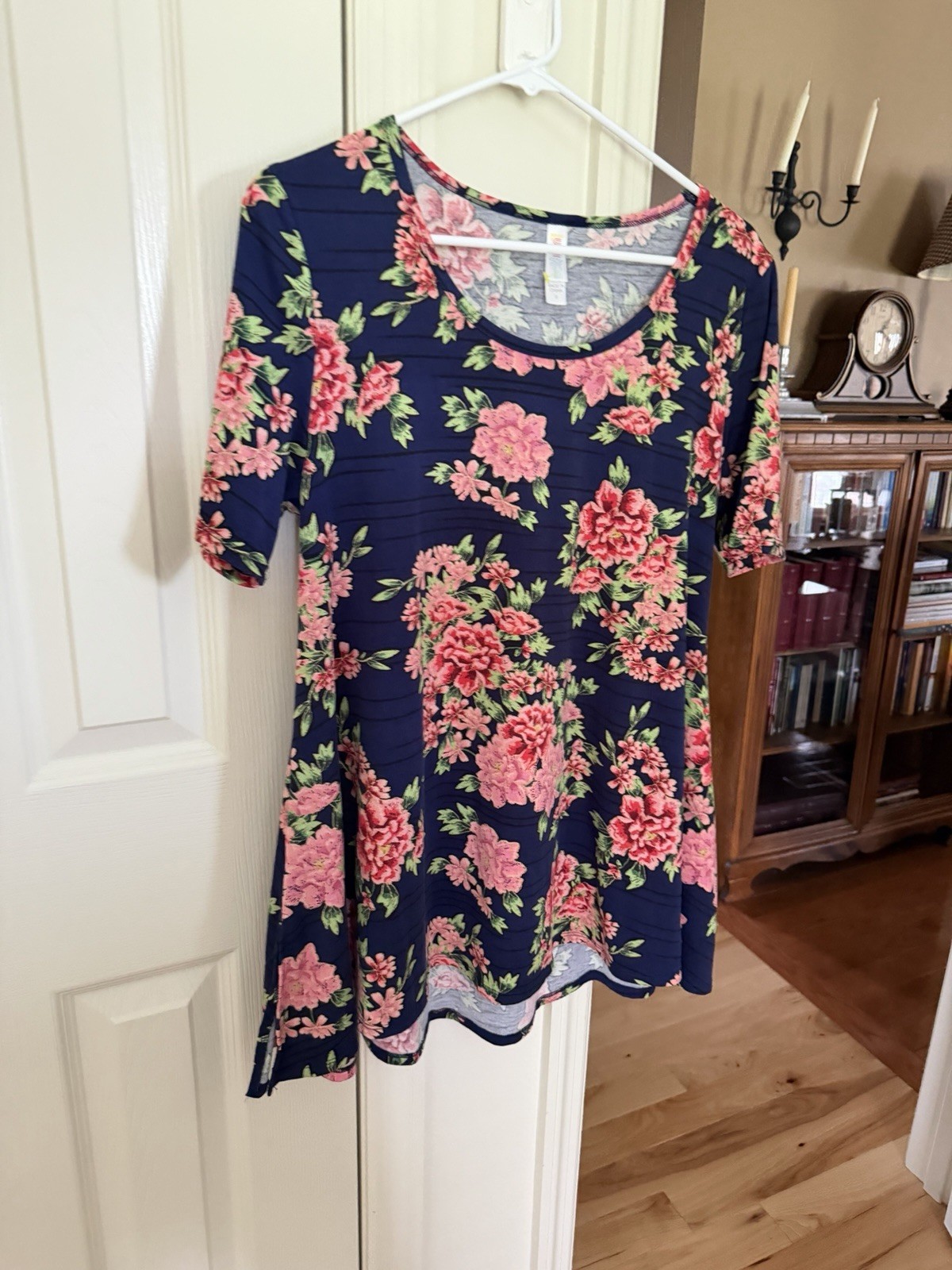 LulaRoe Small Morgan Flowers Pattern Placement Varies