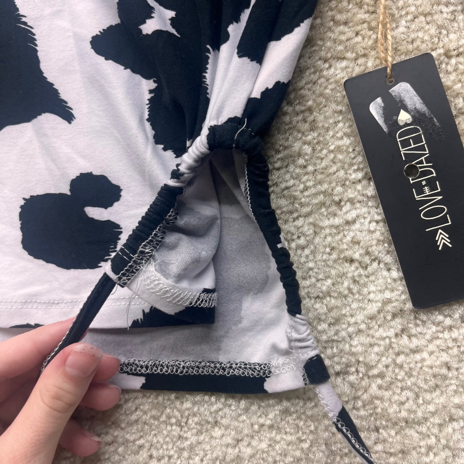 Love Dazed Women Cow Print Ruched Side Tie Long Sleeve Crop Top M NWT