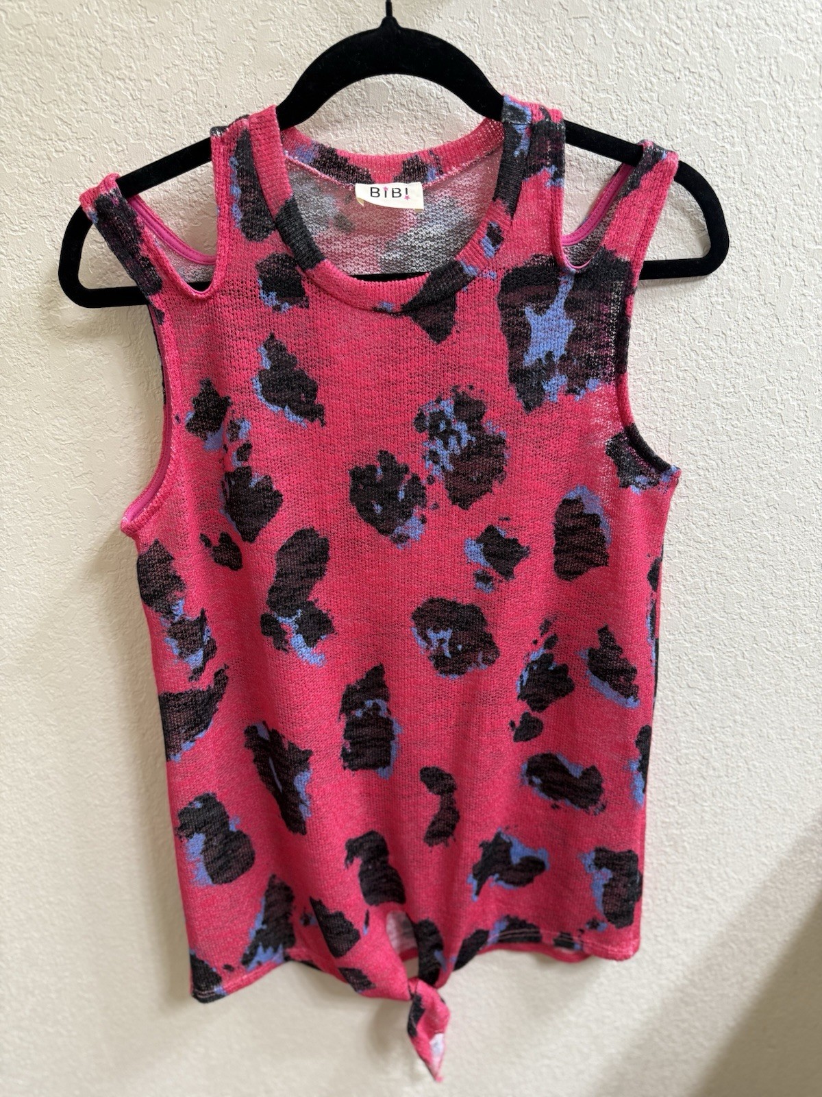 Bibi Women’s Cold Shoulder Tank Hot Pink Black & Blue Animal Print Size S NWOT