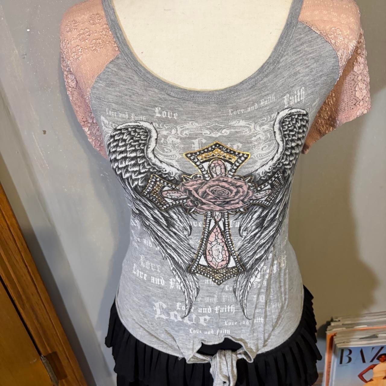 Love Street Angel Wings Cross Graphic Tee XL