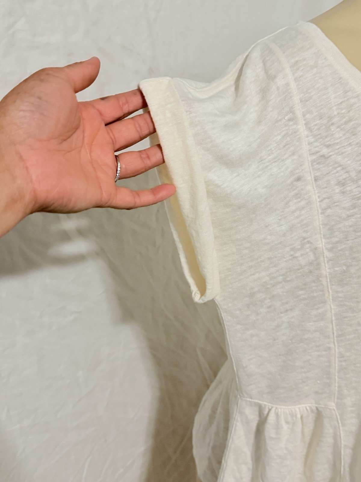 Madewell white cream linen blend peplum pleated back t shirt Summer S