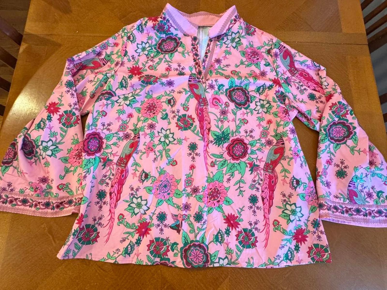 Vintage Floral Bell Sleeve Top – Perfect for Any Occasion