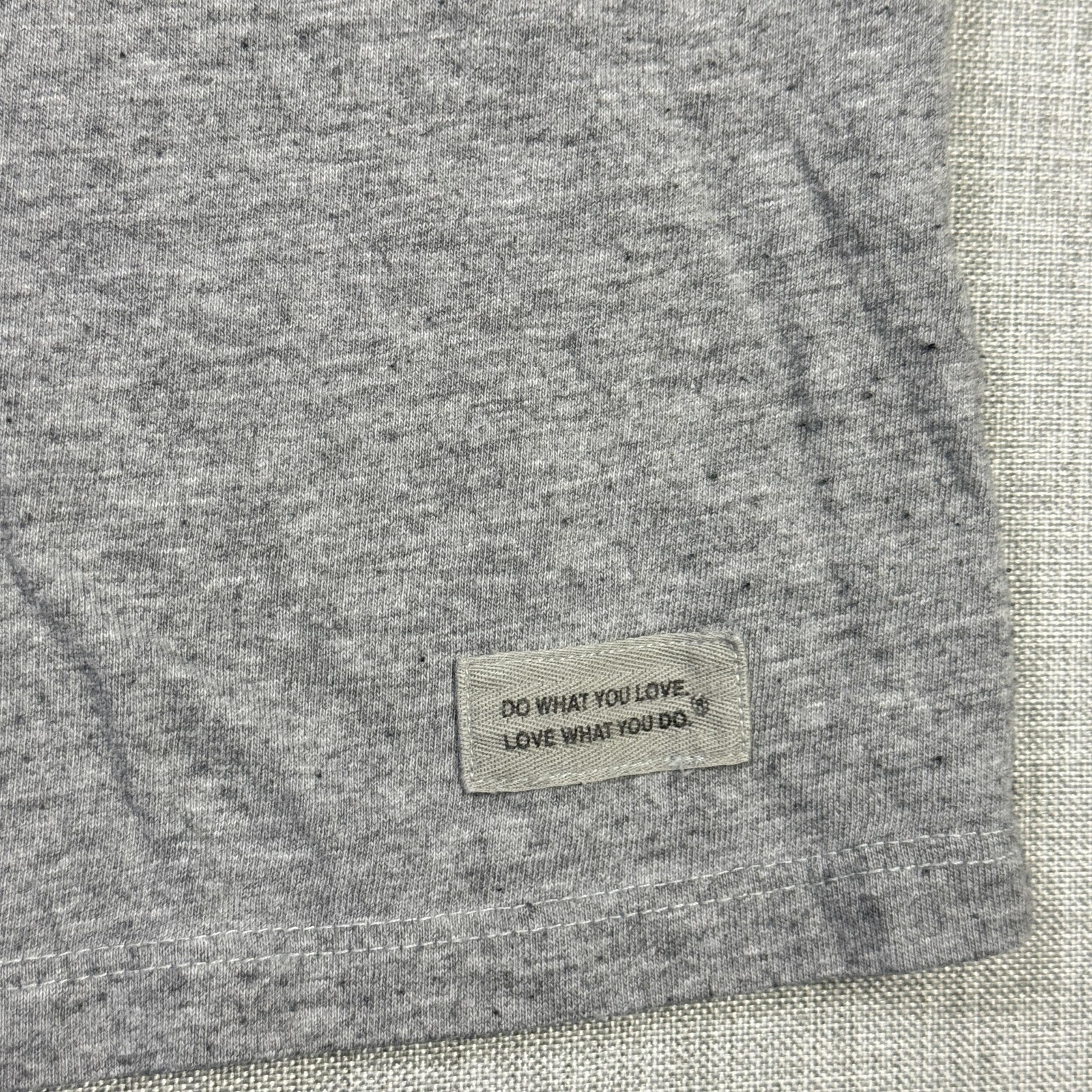 Life Is Good T-Shirt Womens XXXL Gray V-Neck Zero Tasking Graphic Crusher Tee