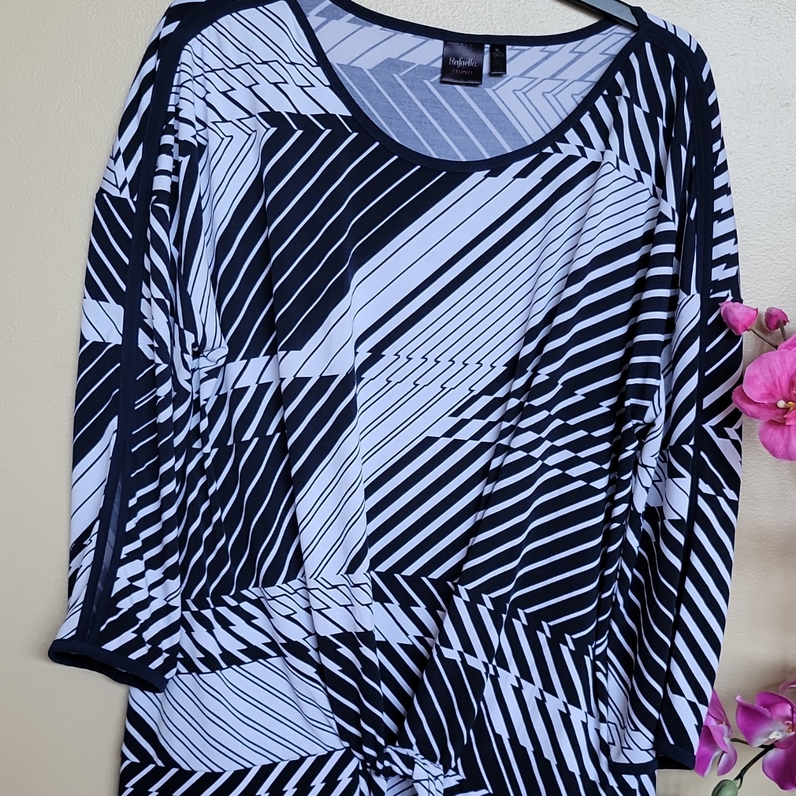 Rafaella Studio Women’s XL Regular Black/White Geometric Scoop Neck 3/4 Tunic