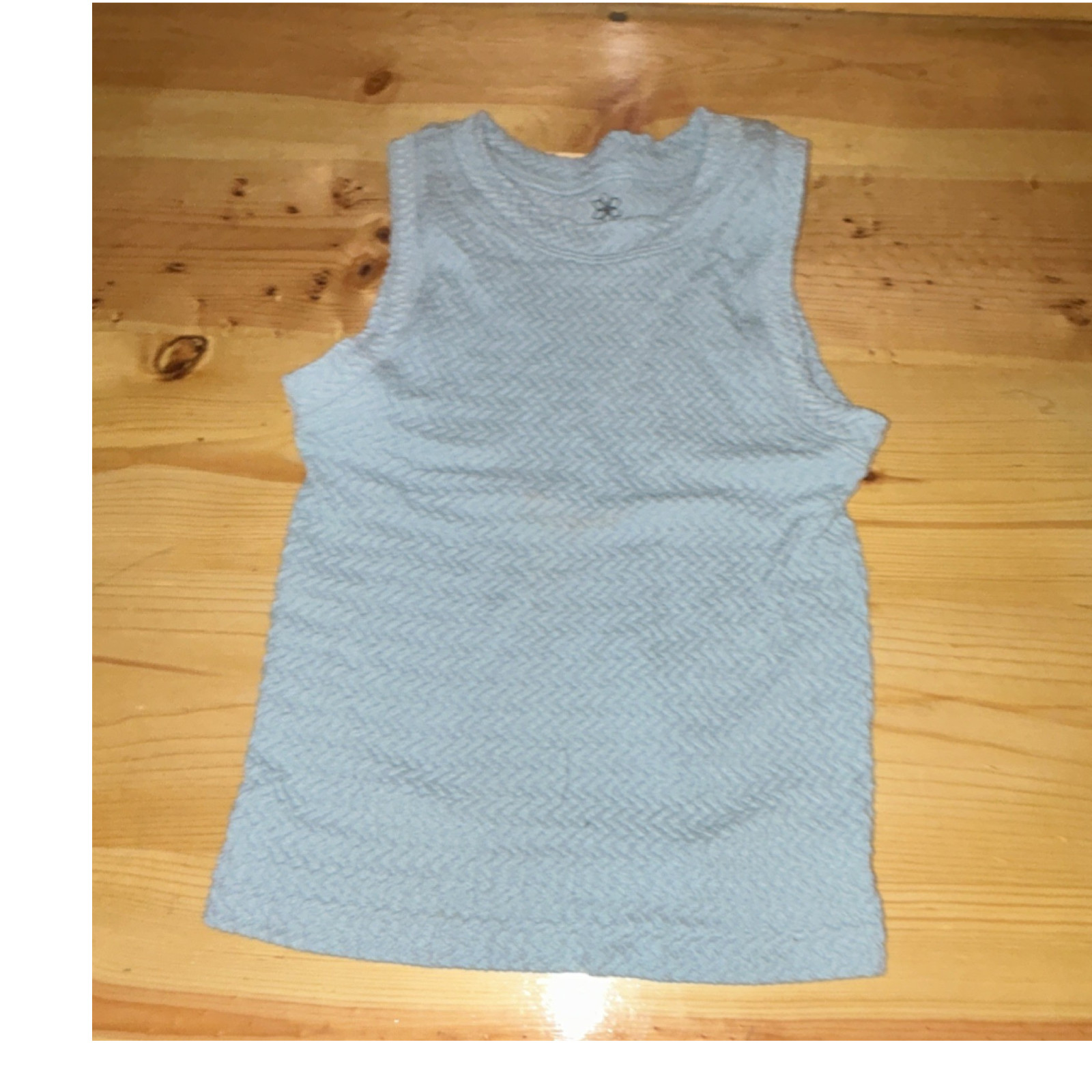 AURA Light Blue Chevron Knit Sleeveless Tank Top Women’s XS/S 95% Nylon 5% Span…