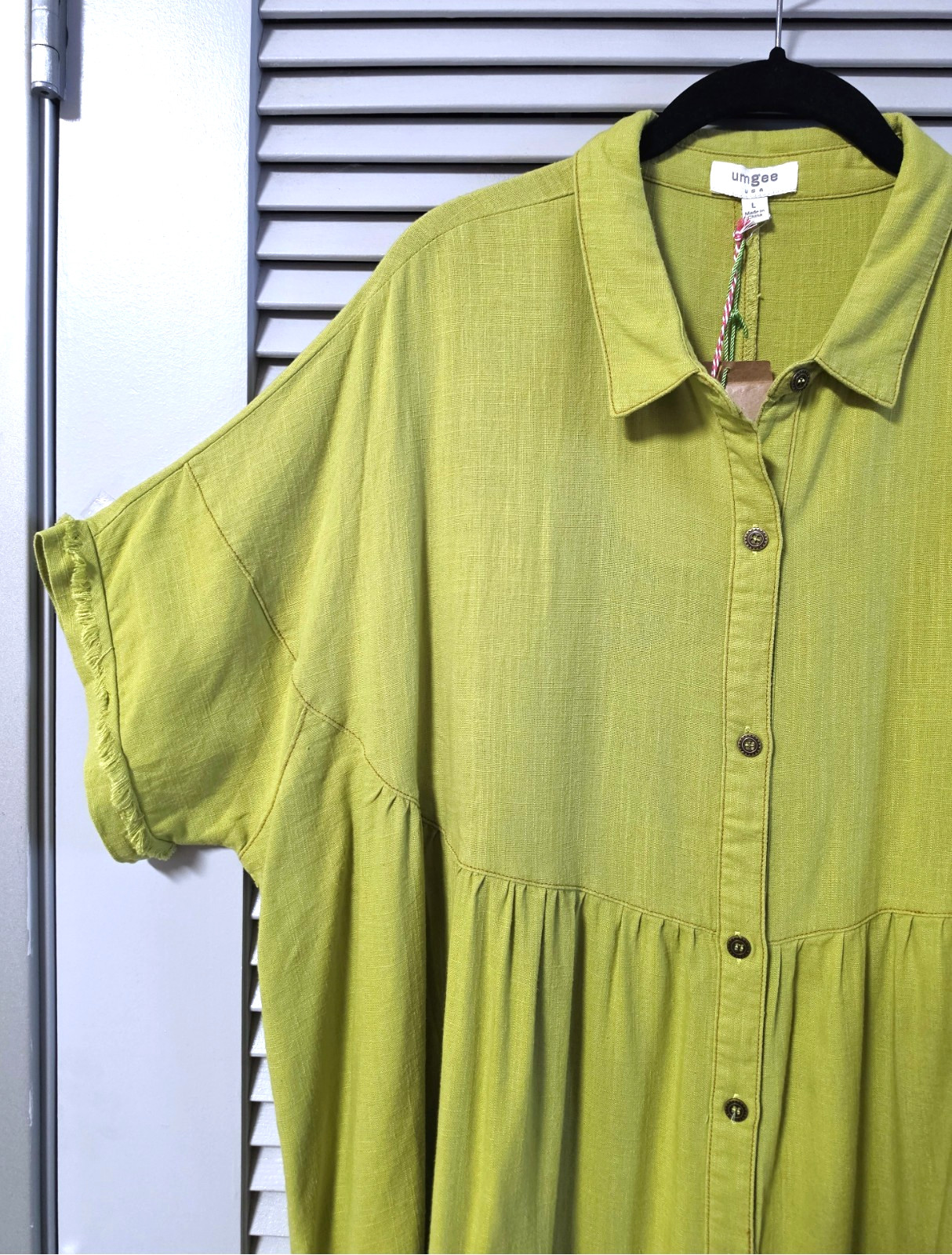 olive green bat wing fringe button down shirt pleat top XL
