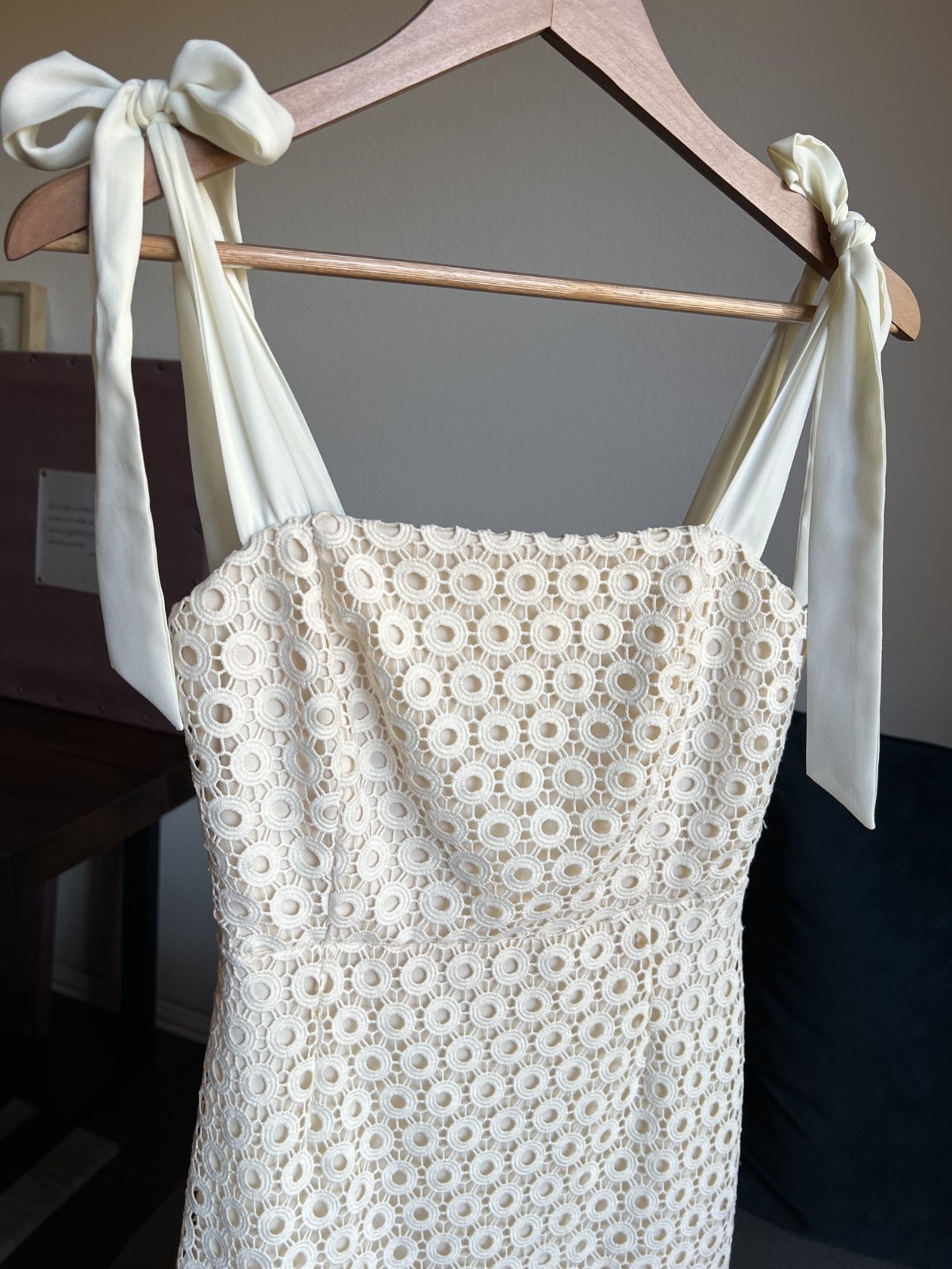 Gianni Bini Ivory Dress with Ribbon Top Strap Size XS NWT