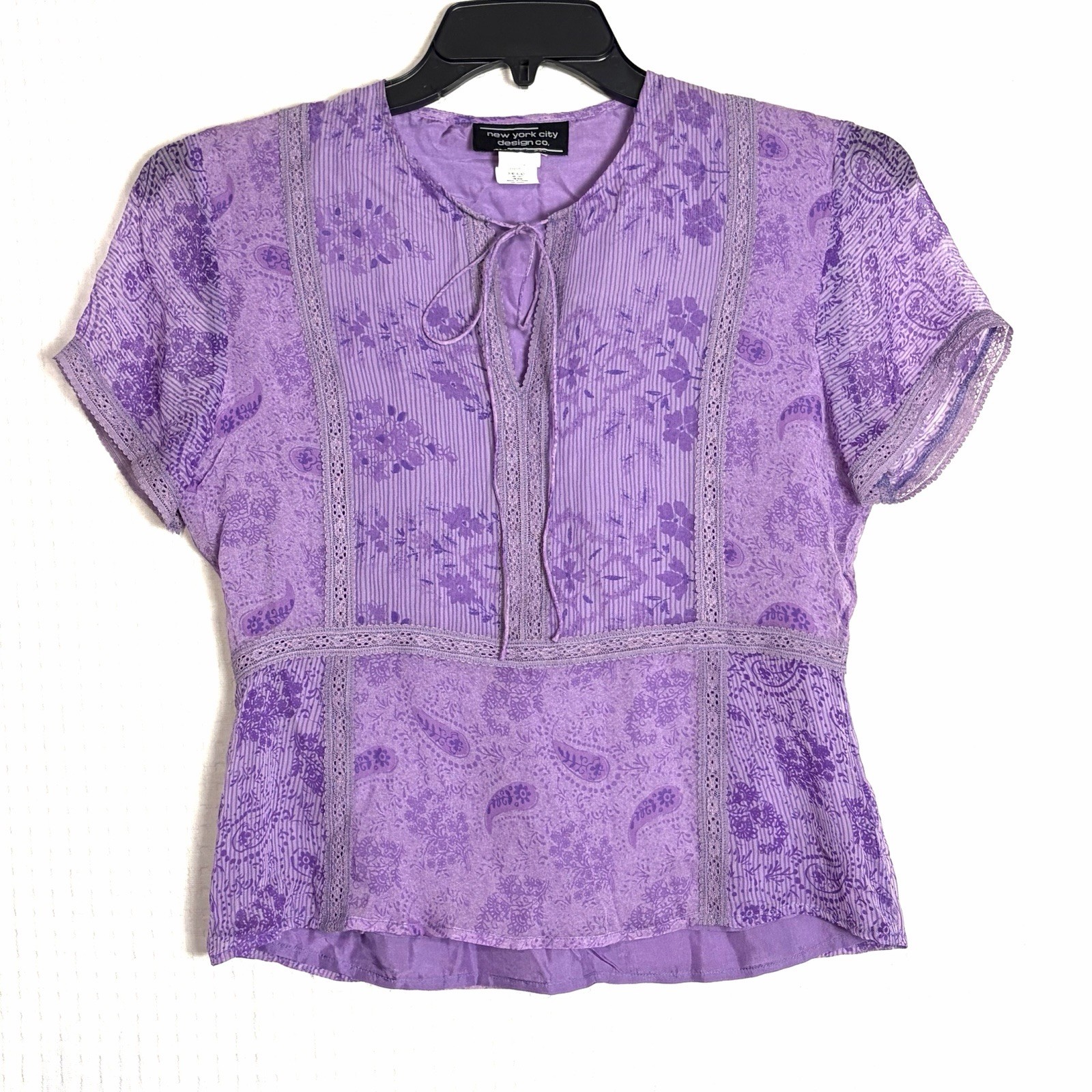 Vintage New York City Design Co 100% Silk Blouse Semi-Crop Top Paisley Lace Sz 8