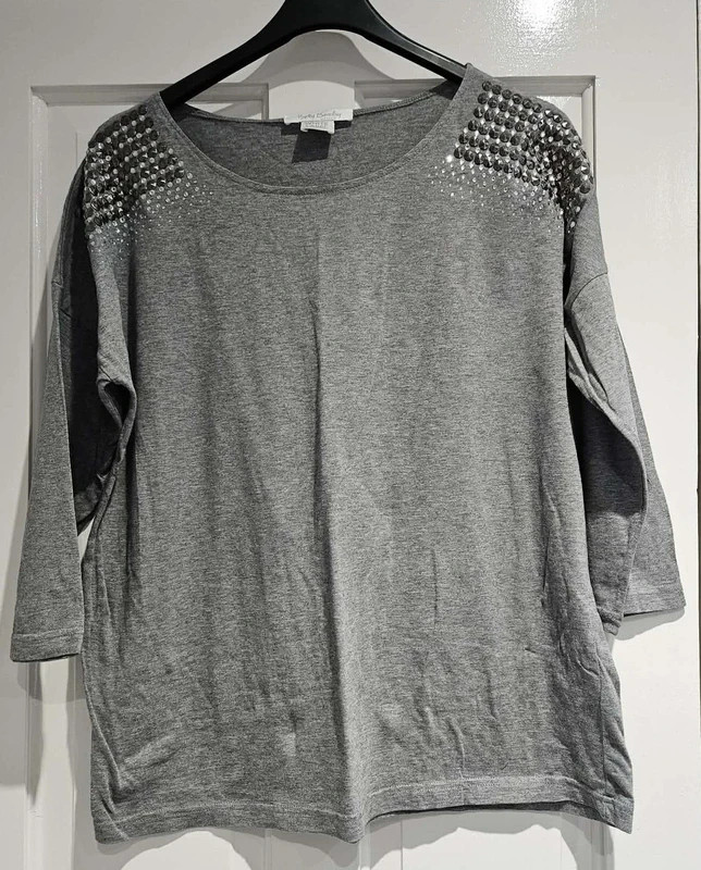 Betty Barclay Grey Top Size 16 3/4 Sleeve Stretch Beaded Shoulder Casual Cotton