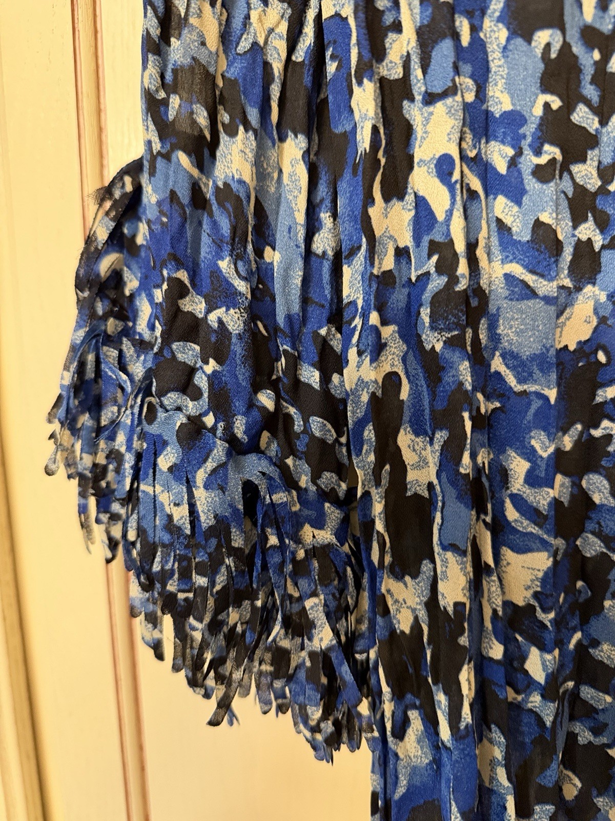 Agora Blue Black Abstract Crinkle Pleated Fringe Blouse Top Womens L Boho Y2K