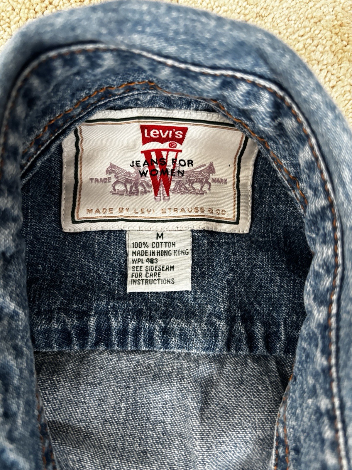 Levi’s Women’s Vintage Denim Snap Front Shirt Shacket Medium Made in Hong Kong