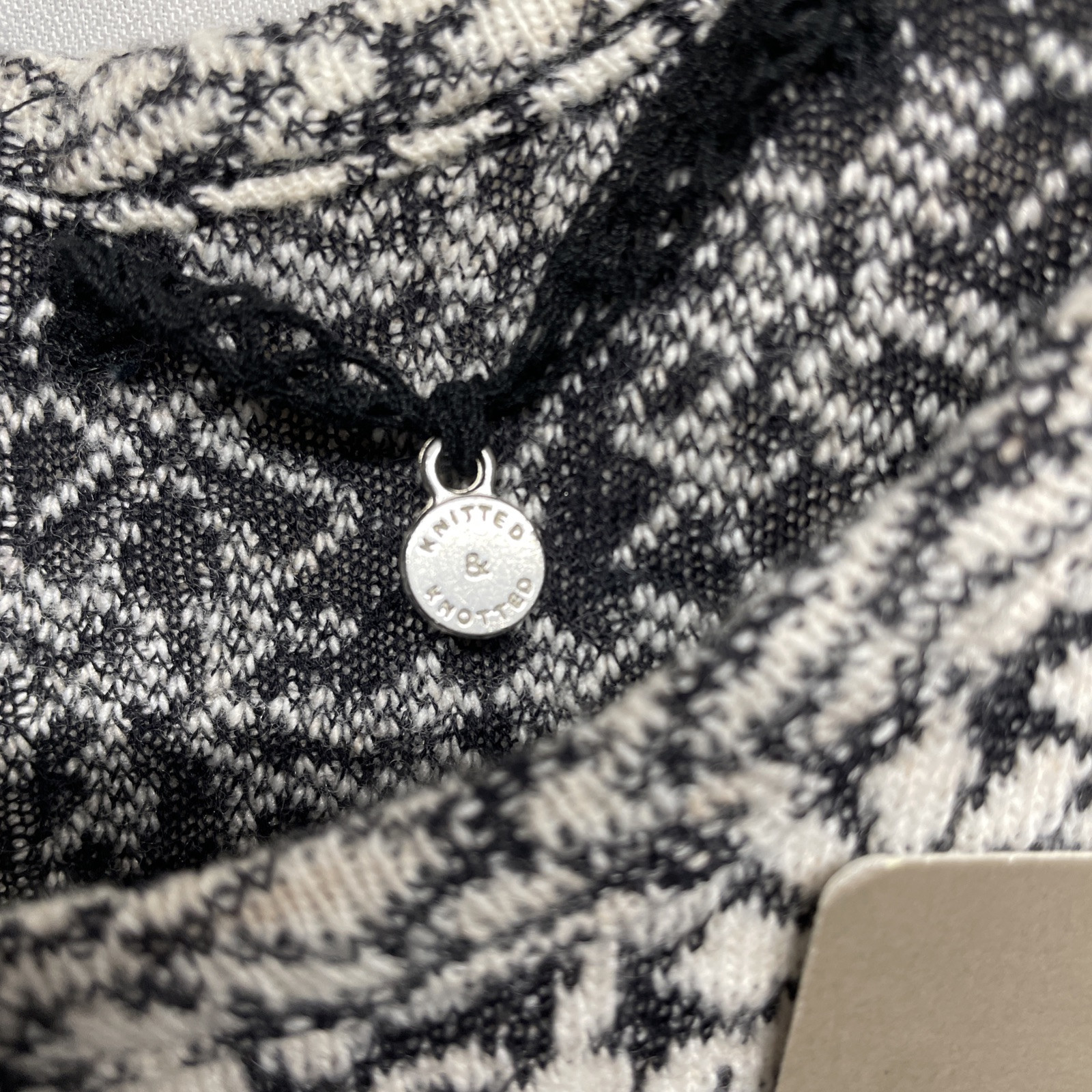 NWT Anthropologie Sweater Shirt XL Black Ivory Floral $98 Cotton Blend Zip Up