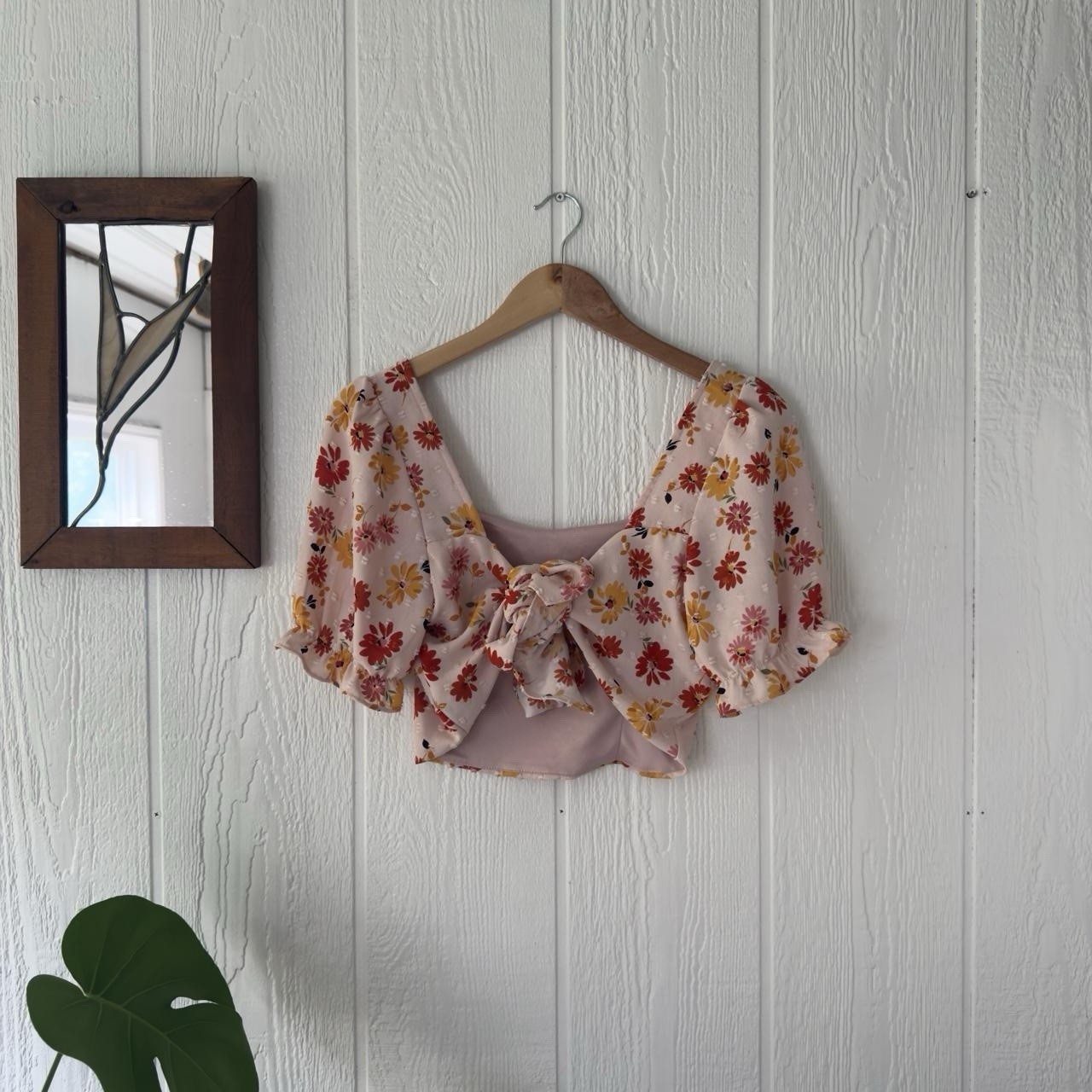 vintage floral puff sleeve crop top squareneck tie front blush pink cottagecore