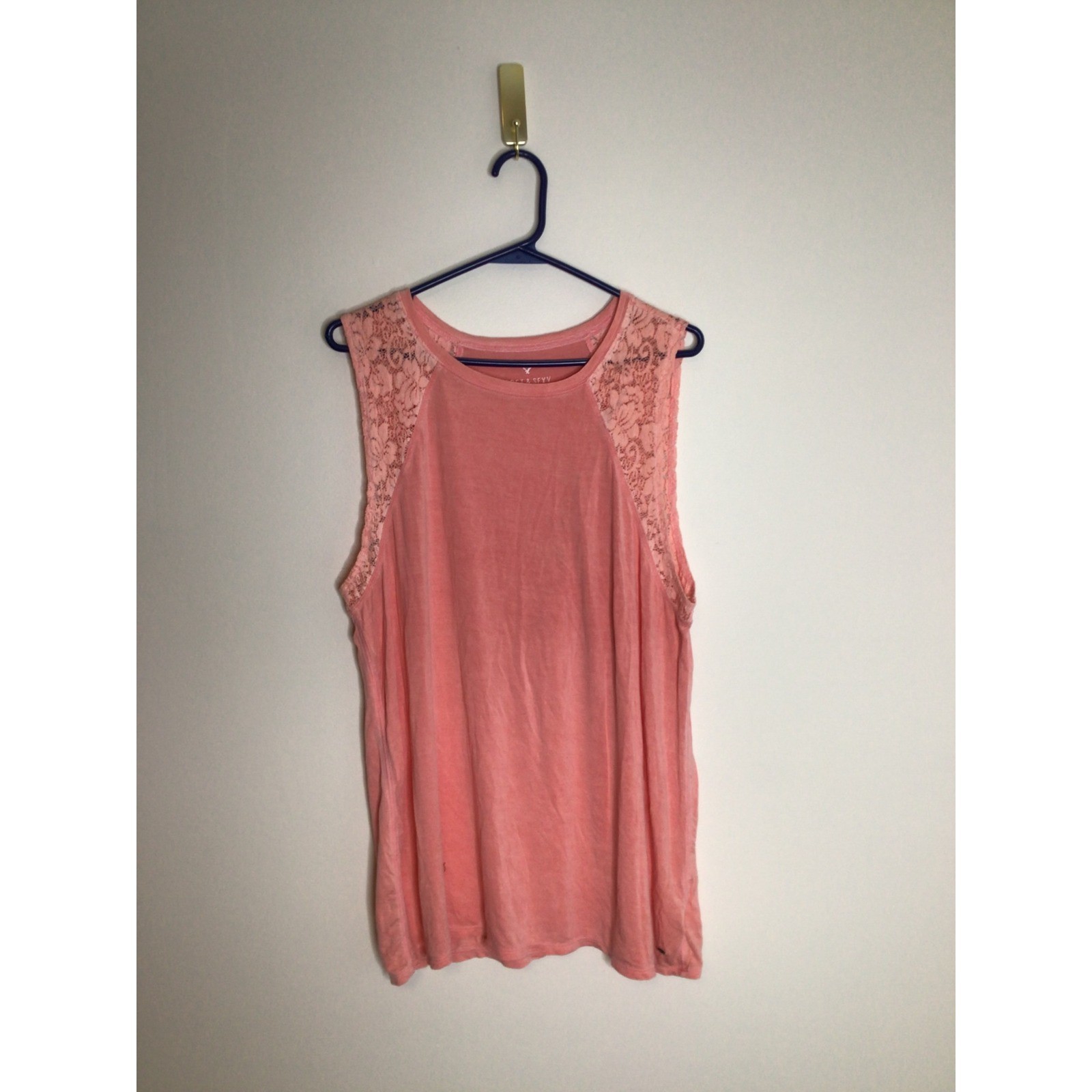 American Eagle Tank Top Womens XL Coral Pink Excellent Lace Shoulder Soft & Sexy