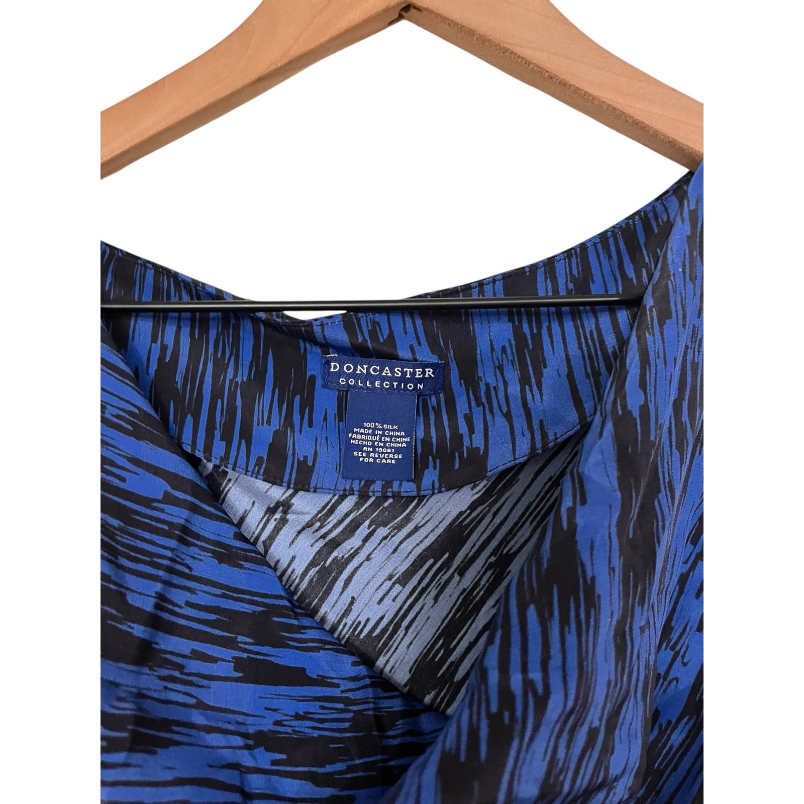 Doncaster Collection Blue and Black Sleeveless 100% Silk Cowl Neck Blouse Size 6