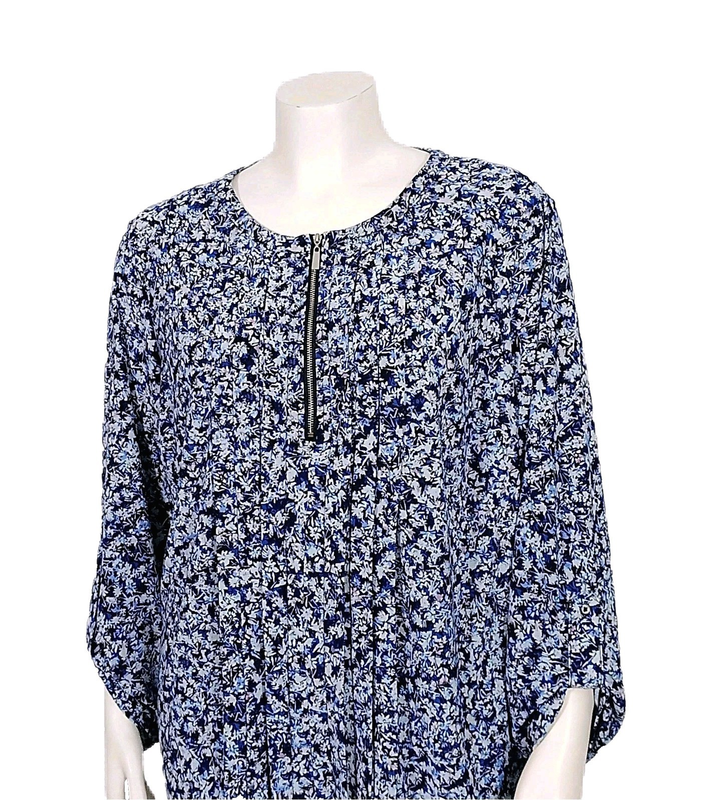 Roz Ali Top NWOT Womens Plus Size 2X Blue Floral Zip Neck Pleated Tunic Blouse