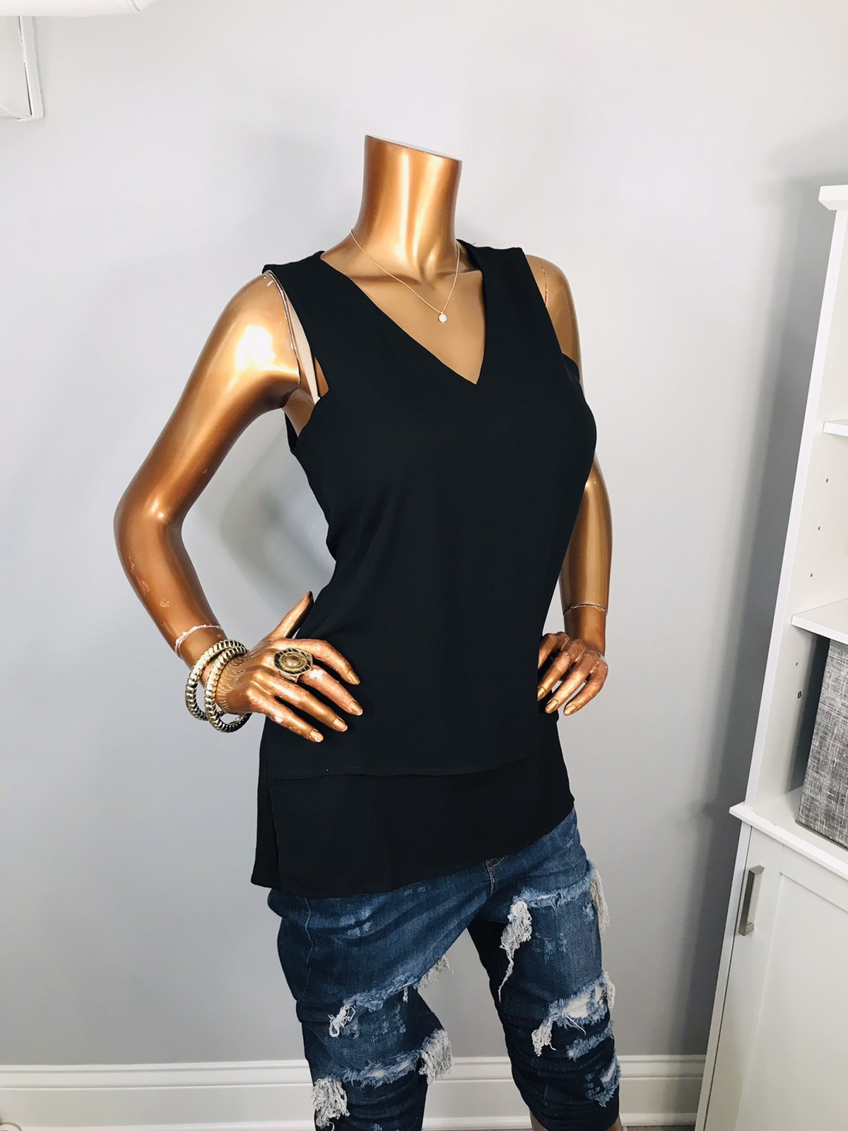 Michael Kors M Top NWT $58 Stretch MK Logo Black Sleeveless Blouse Casual Sexy