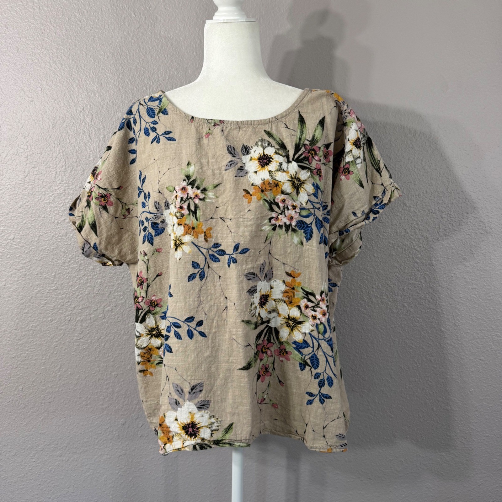 RD+Koko Anthropologie Women’s Size 2X Beige 100% Linen Floral Short Sleeve Top