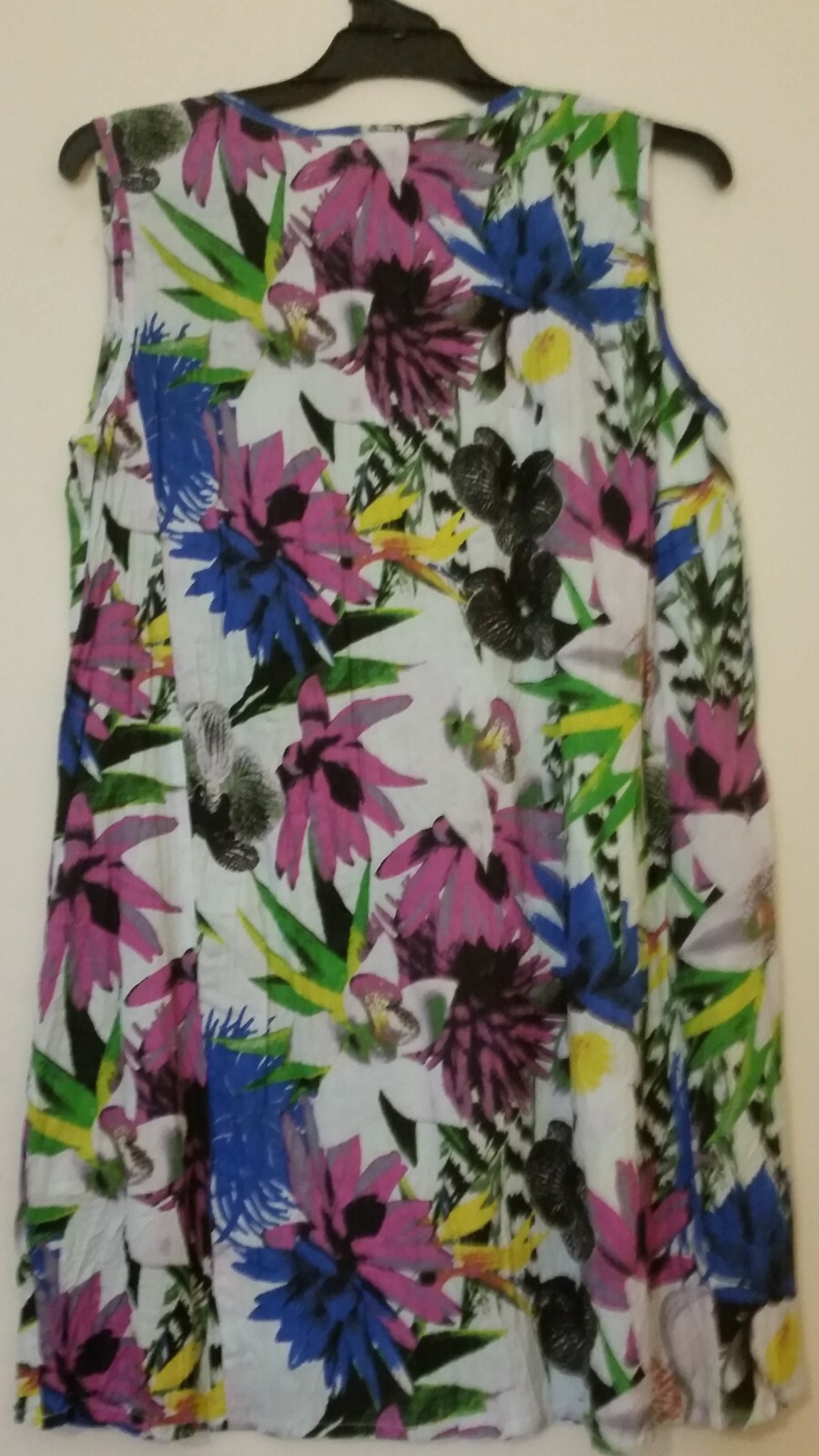 Beautiful Taking Shape Paradise Cotton Tunic With Crushed Effect Pockets BNWT