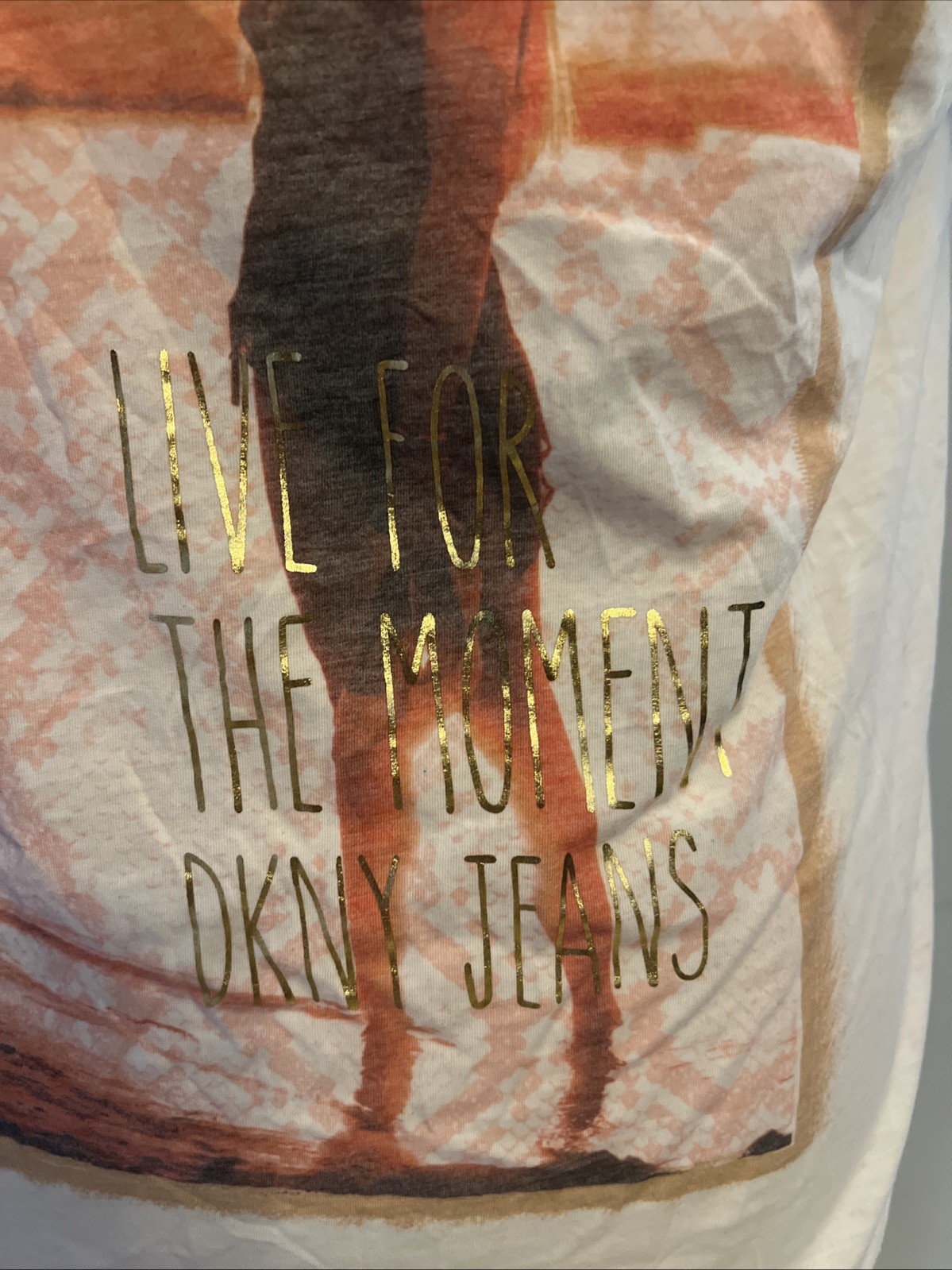 DKNY Jeans T shirt Womens XL Logo White Beachy Live For the Moment Graphic Gold