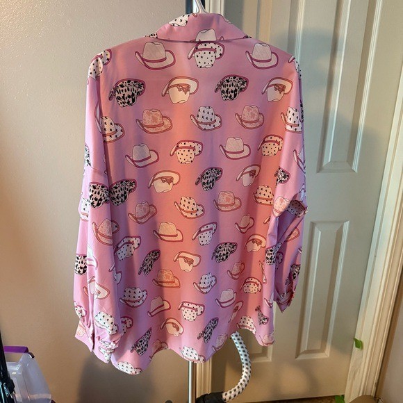 Pink Cowboy Hat Print Button Down Blouse Western Novelty Shirt Small