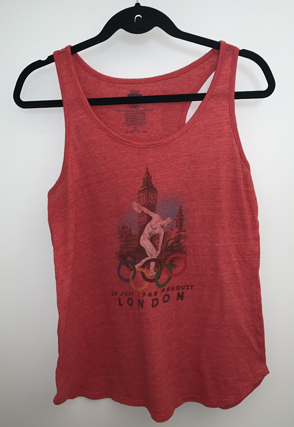 Women’s Red London Olympic 1948 Racerback Tank Top Size Medium