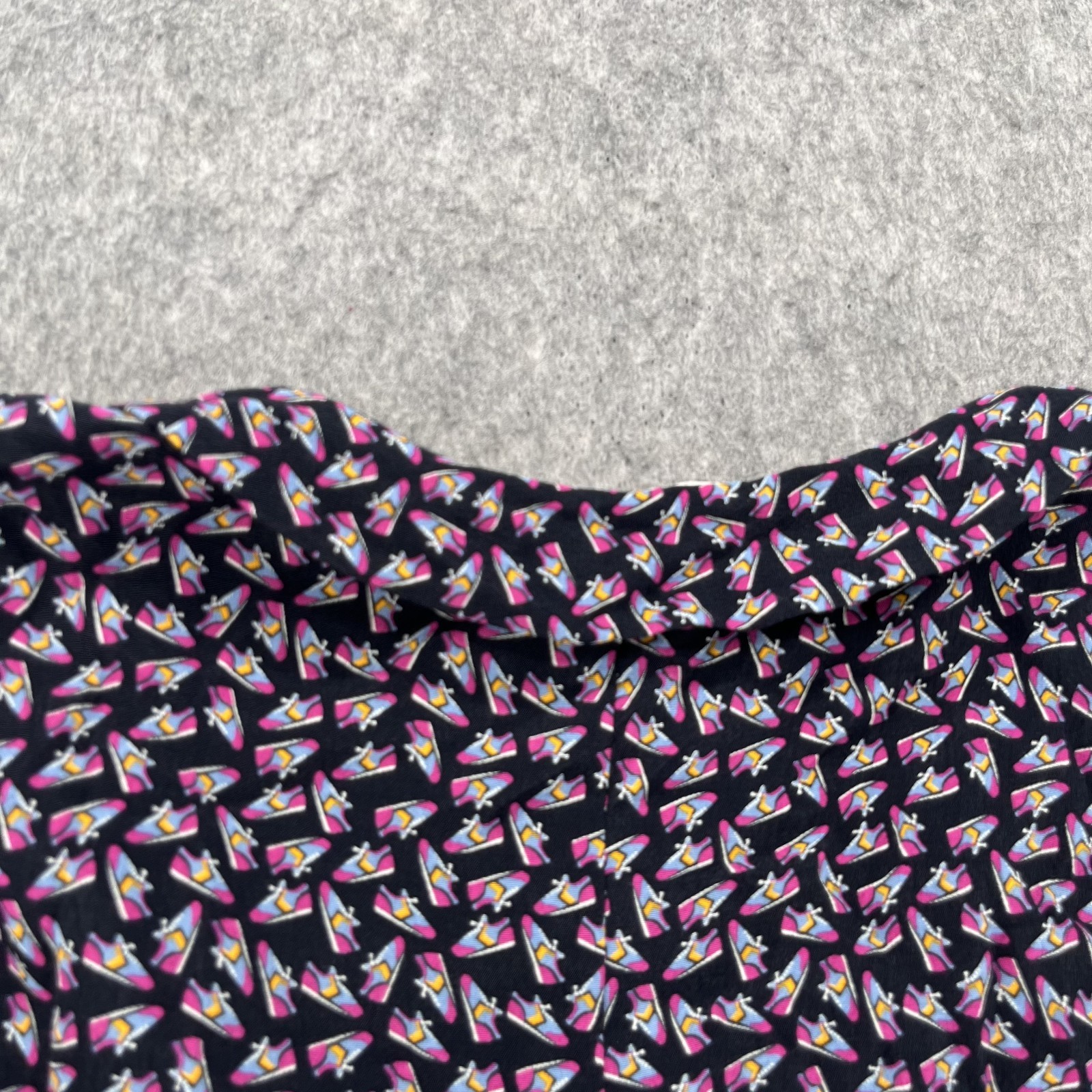 Zara Sneaker Shoe Print Tie Back Short Sleeve Top Womens Size L