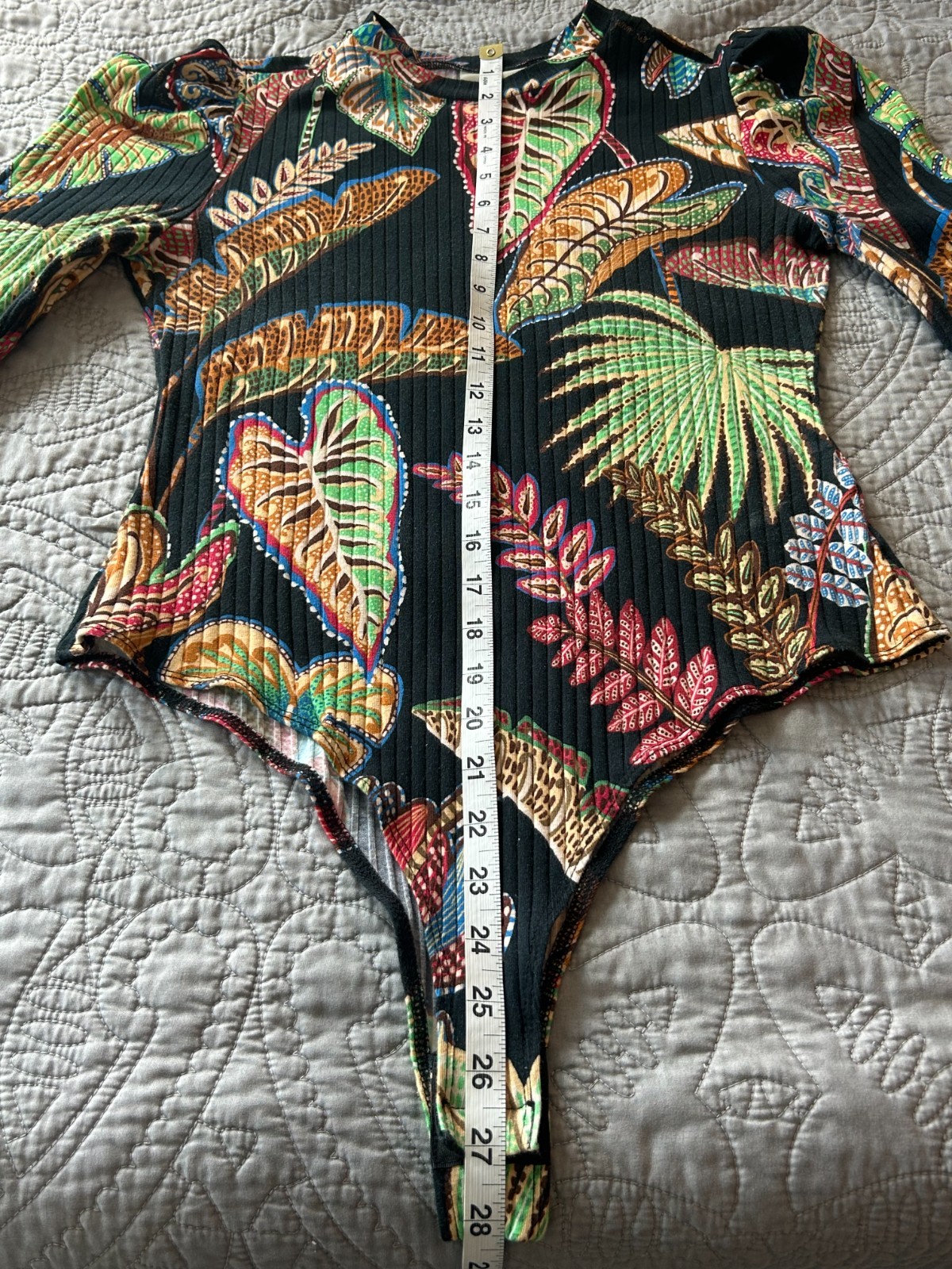 Farm Rio Cool Foliage Bodysuit M Vibrant Tropical Leaf Print Long Sleeve Top
