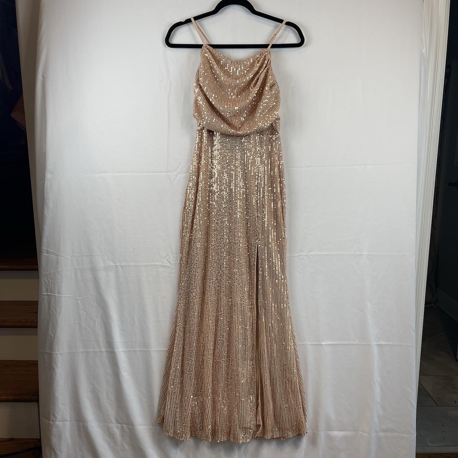 Formal Gown Sequined Spaghetti Strap Dust Pink/Peach Size Medium