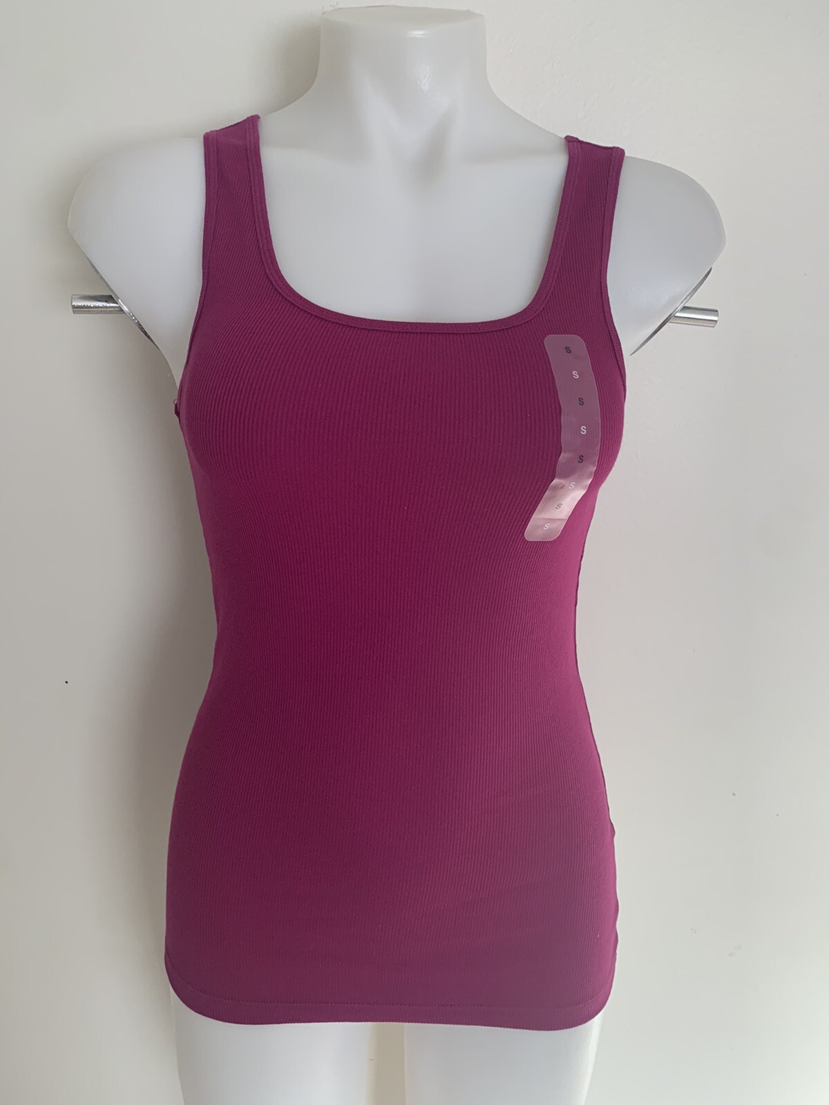 Gap Women’s Stretchy Tank Top Ribbed winter peony S, M, L , XL, 2XL – XXL NWT