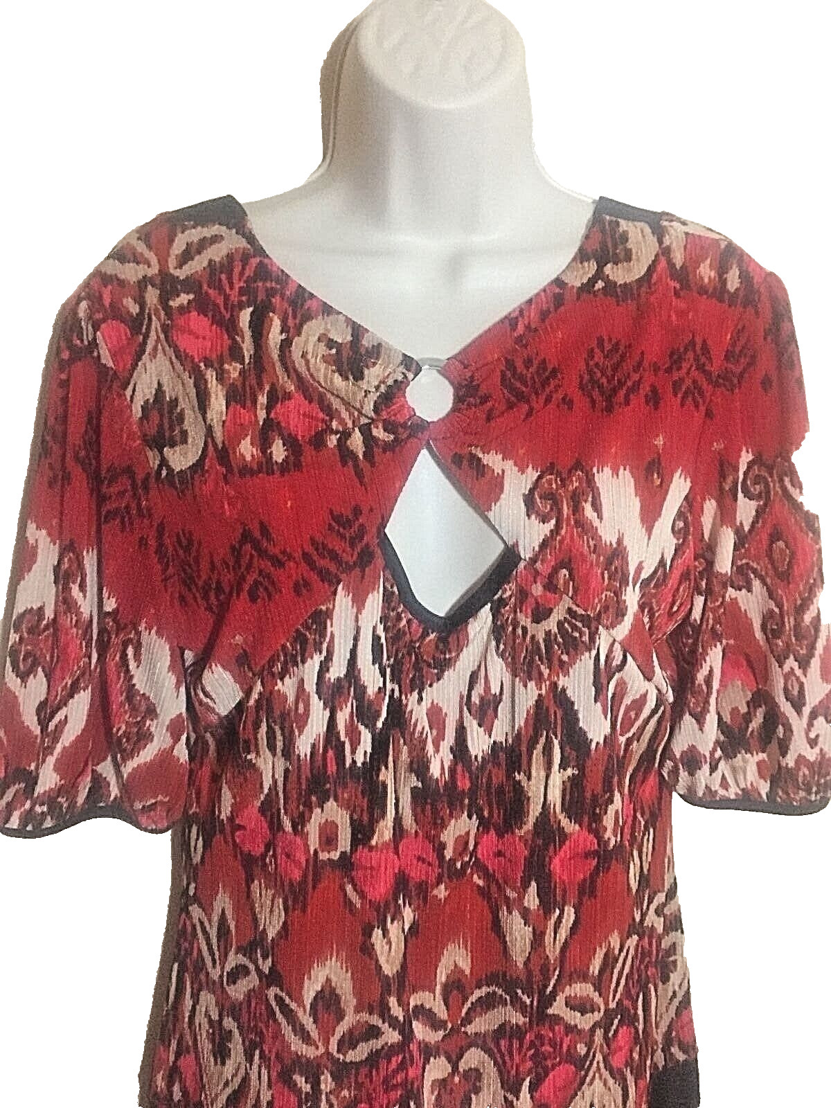 Women’s Blouse Size L Cute Stylish Fashion Light Weight Comfortable Fit