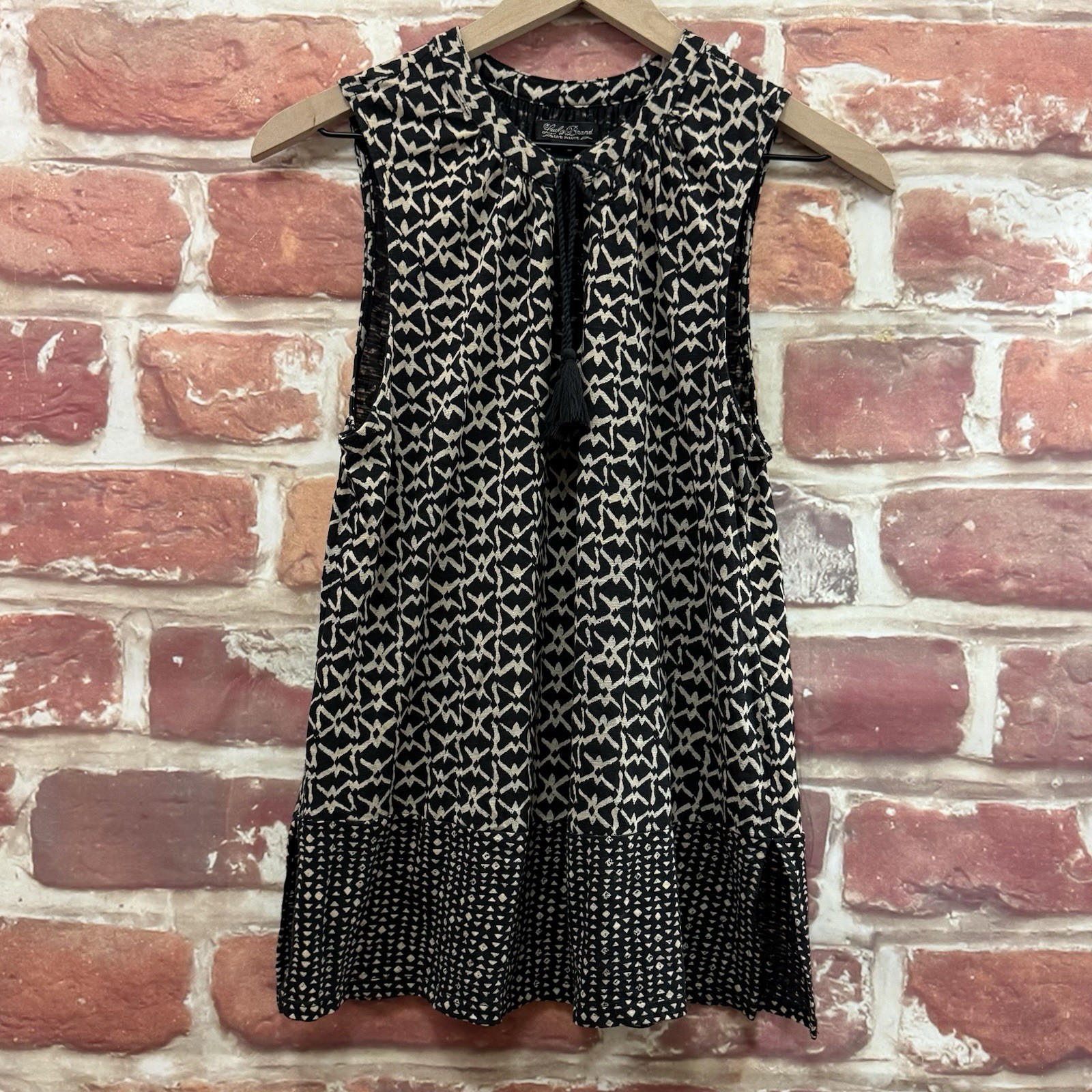 Lucky Brand Top Womens Medium Black Tan Boho Abstract Casual Tassel Tie Shirt