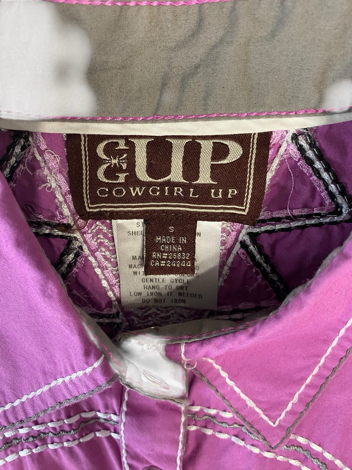 Cowgirl Up Western Embroidered Cotton Button-Up Collared Purple Long Sleeve S
