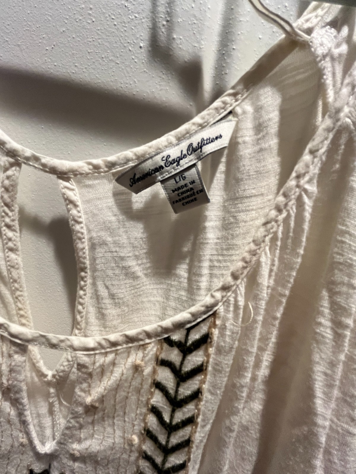 American Eagle Boho Peasant Top Cream Embroidered Prairie Cottagecore