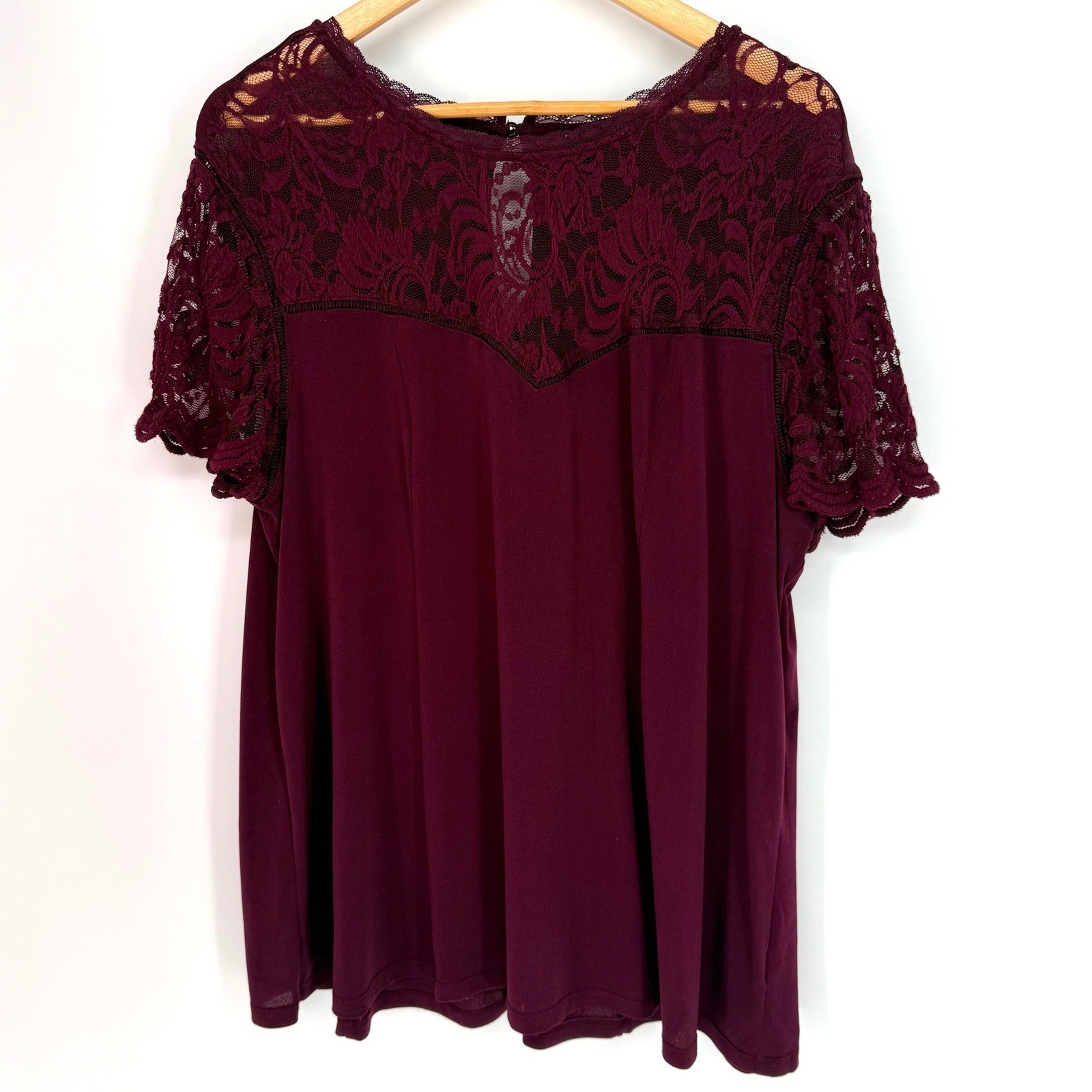 Torrid Womens Plus Size 2 Plum Burgundy Lace Yoke Short Sleeve Blouse 11744019
