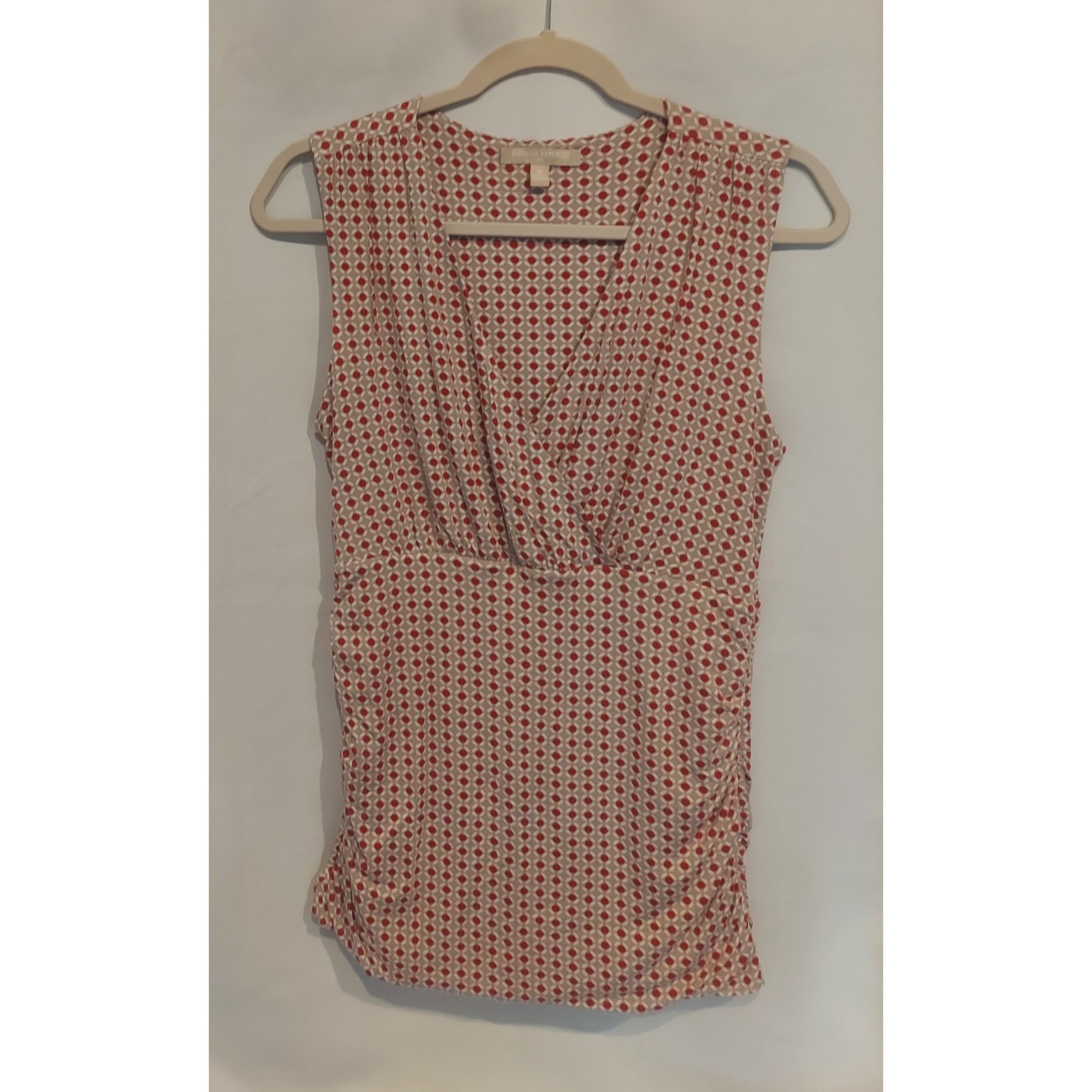 Banana Republic Womens Surplice V-Neck Sleeveless Empire Blouse Top Size Medium