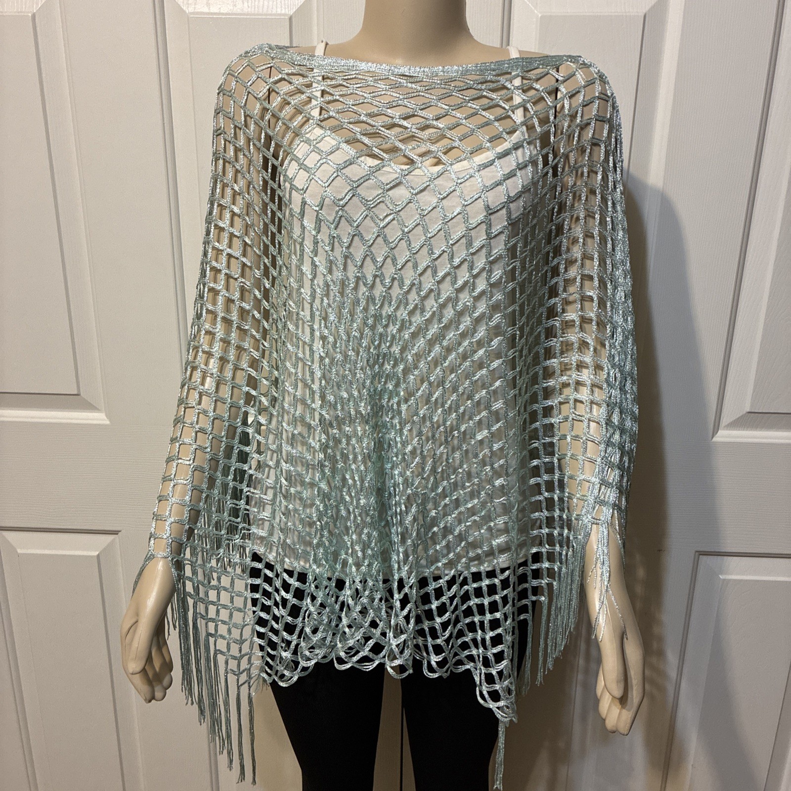 Charlie Paige Women’s Size One Poncho Shawl Cape Bohemian See Through Green