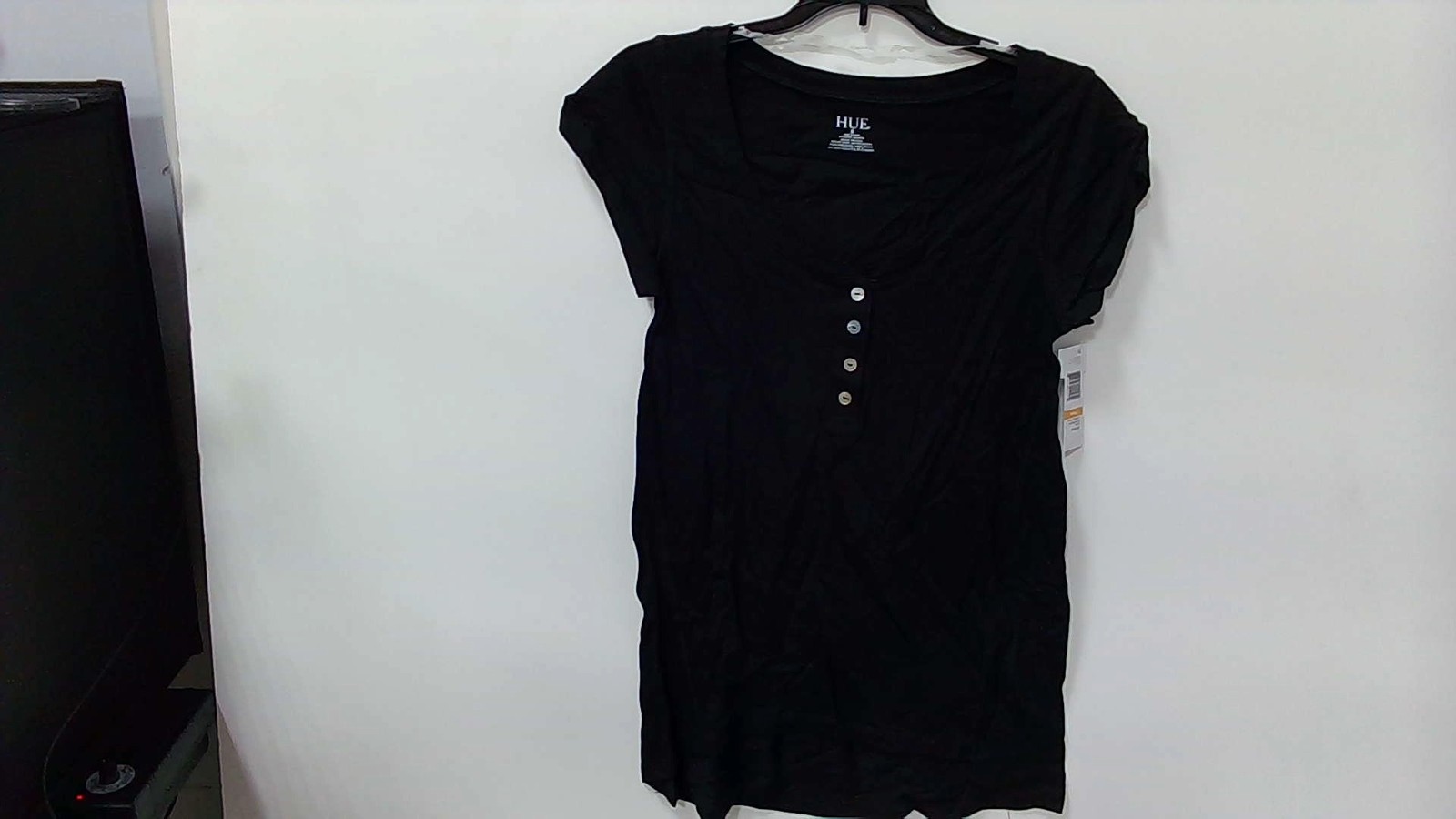 Hue Solid Short Sleeve Henley Tee Size Small