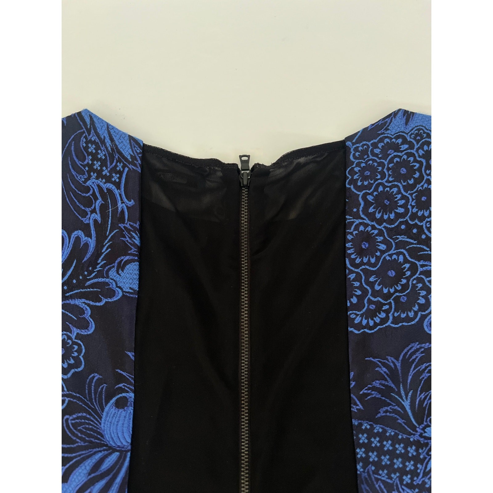 READ Alice + Olivia Blue Bateau Neckline Short Sleeve Blouse Size XS/S