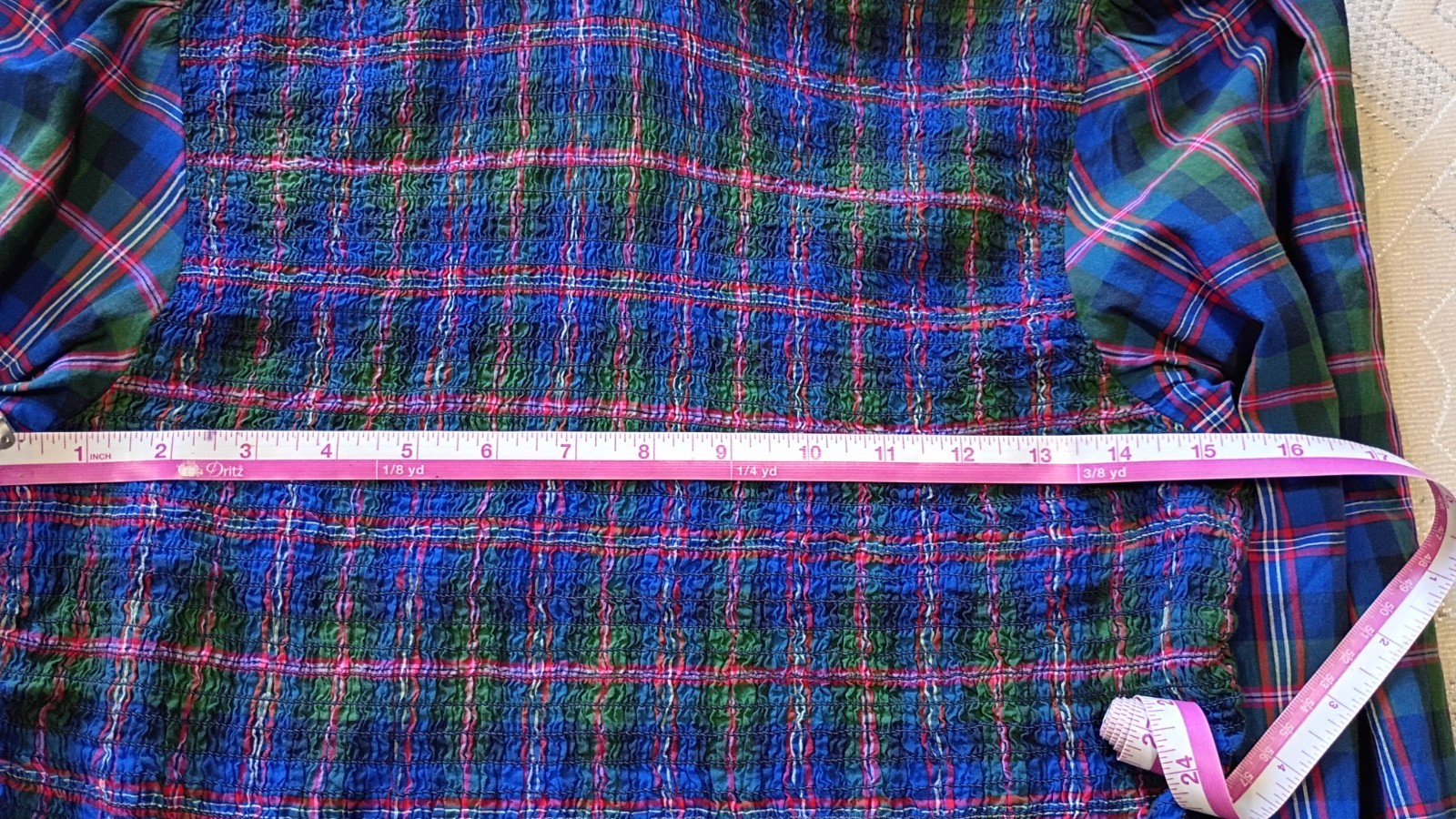 Old Navy Women’s Plaid Peplum Blouse M Blue/Green/Red Round Neck Button