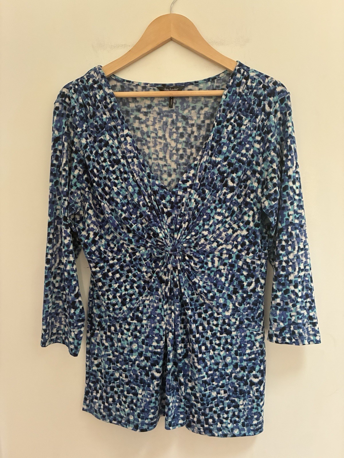 daisy fuentes Women Patterned Polyester V-Neck 3/4 Sleeve Blouse Sapphire Blue L